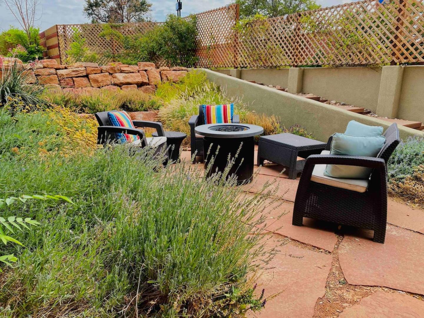 Kanab Vacations - The Flagstone Boutique Inn  Suites - Property Image 1