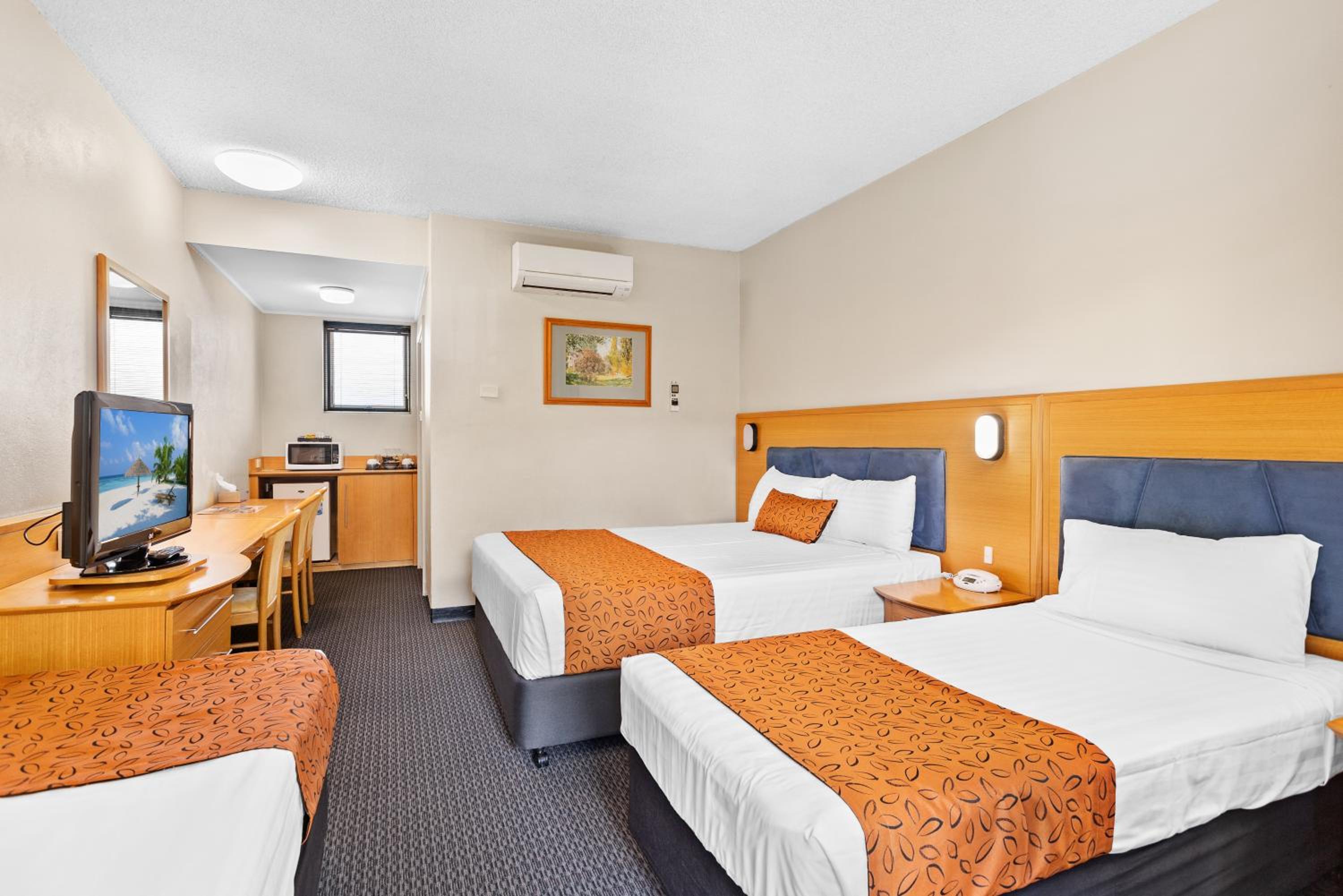 Park Motor Inn