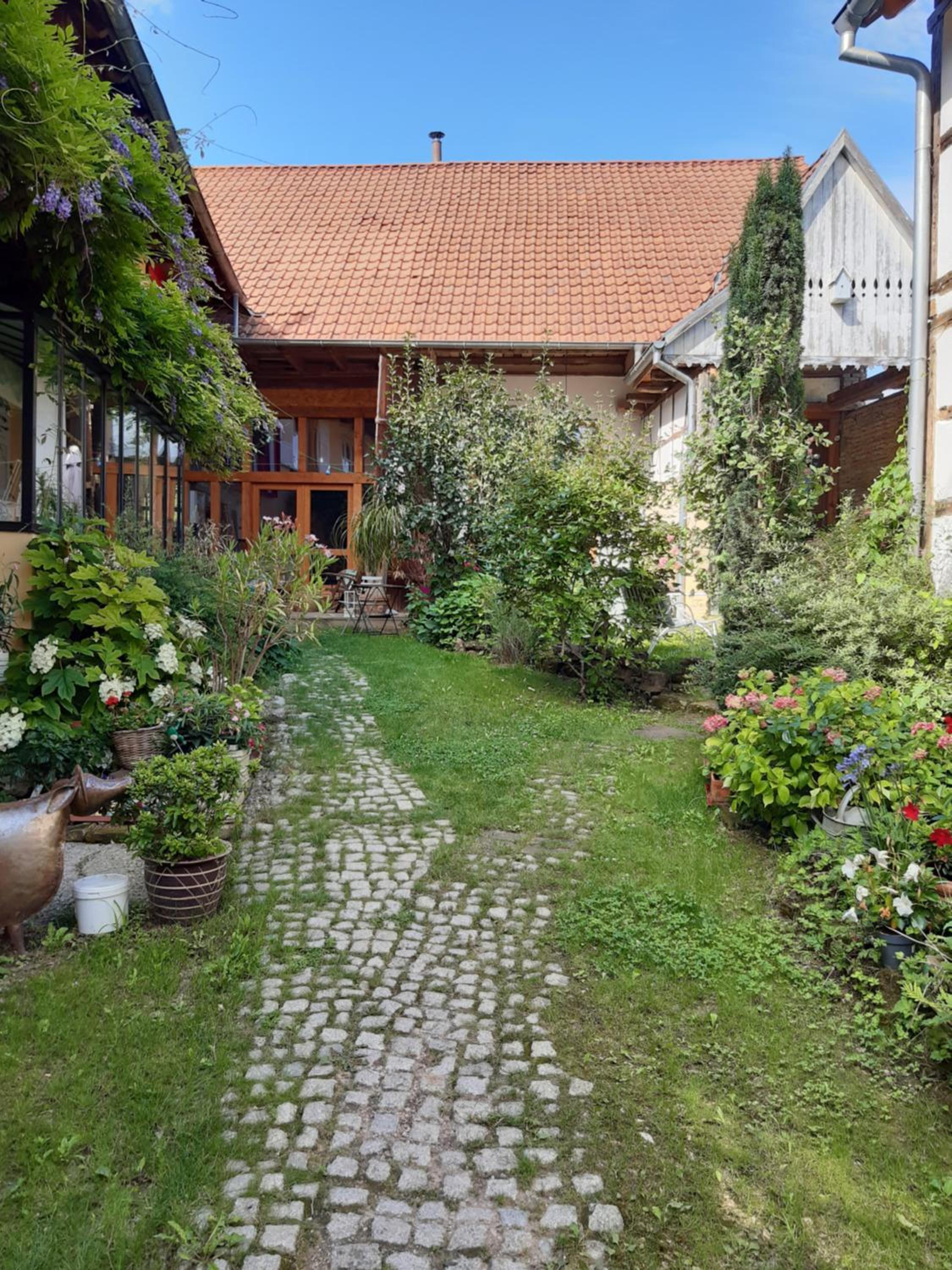 Photo 35
