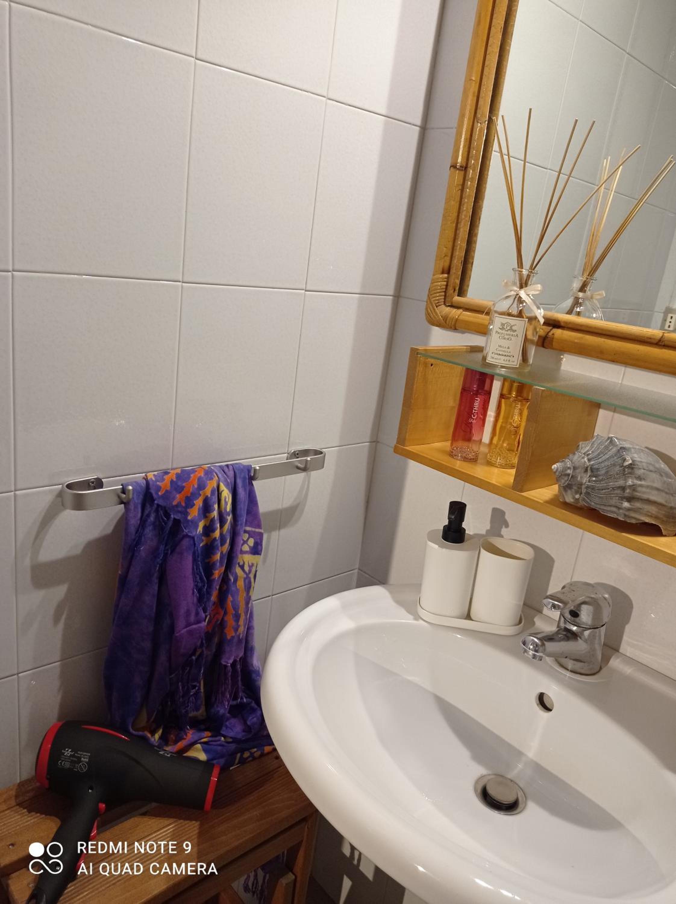 Photo 51