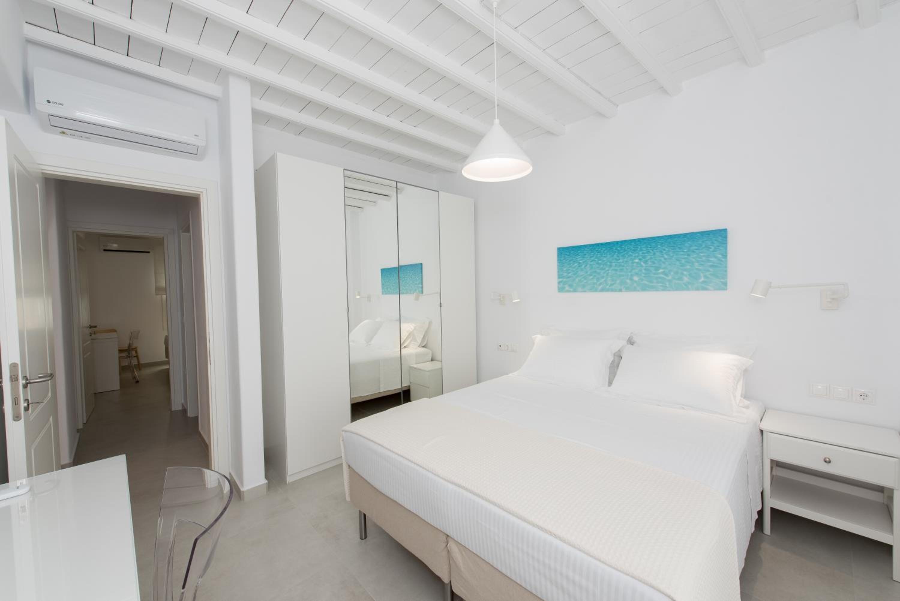 Nireas Apartments Mykonos Downtown