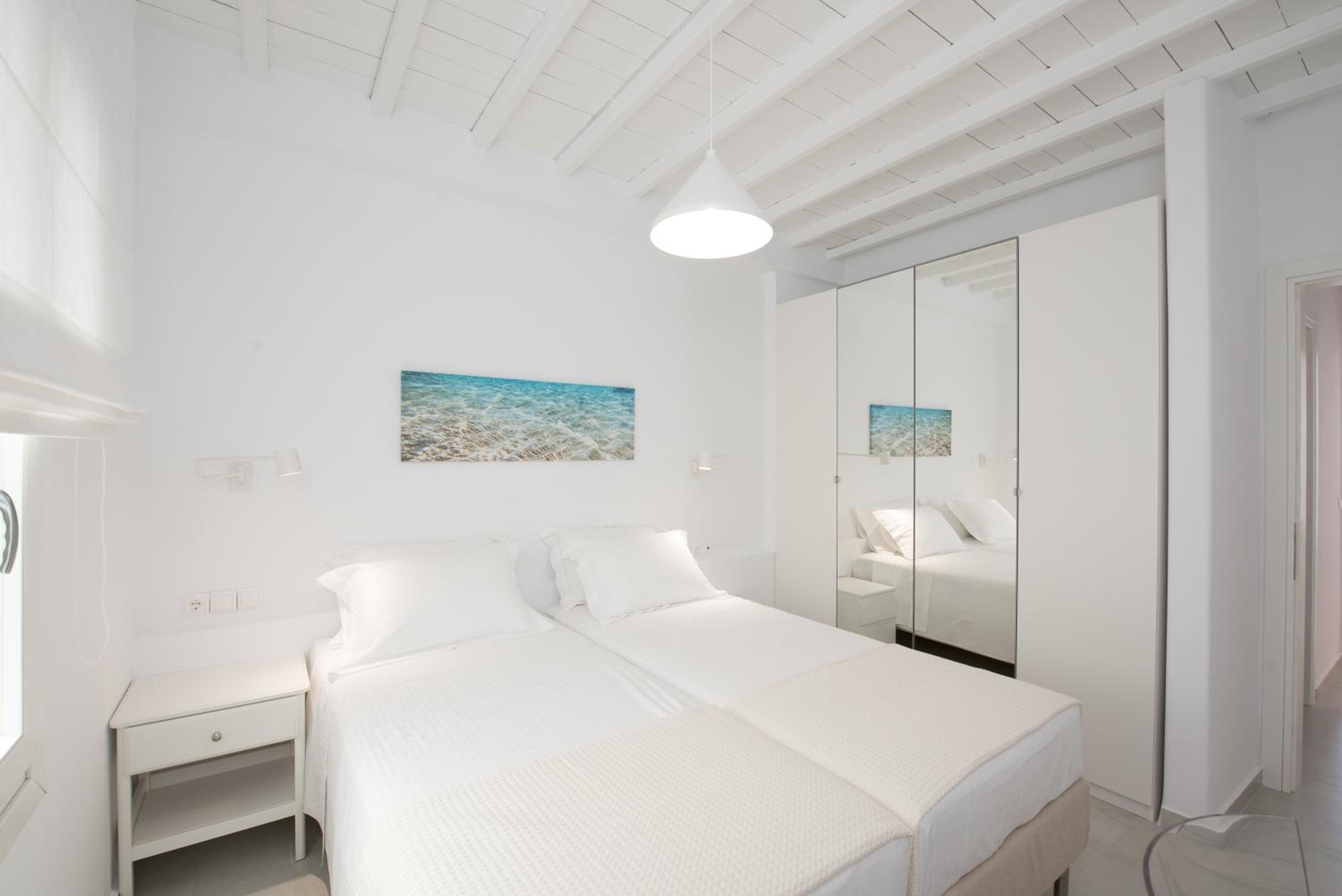 Nireas Apartments Mykonos Downtown