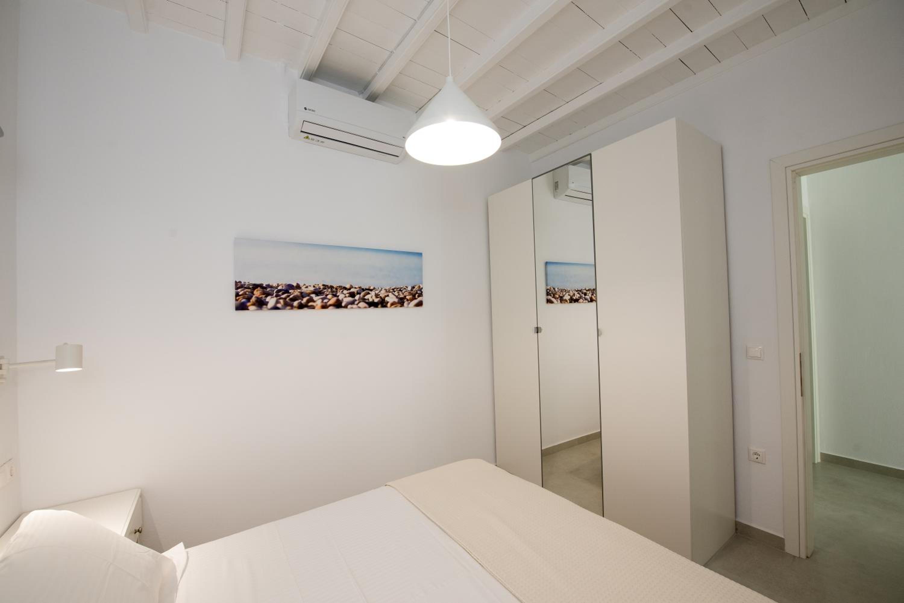 Nireas Apartments Mykonos Downtown