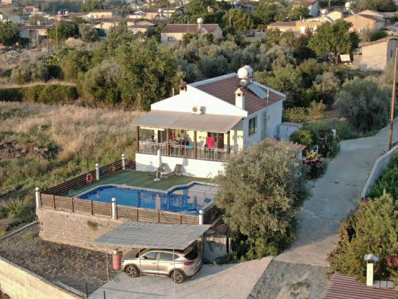 Yiannos House