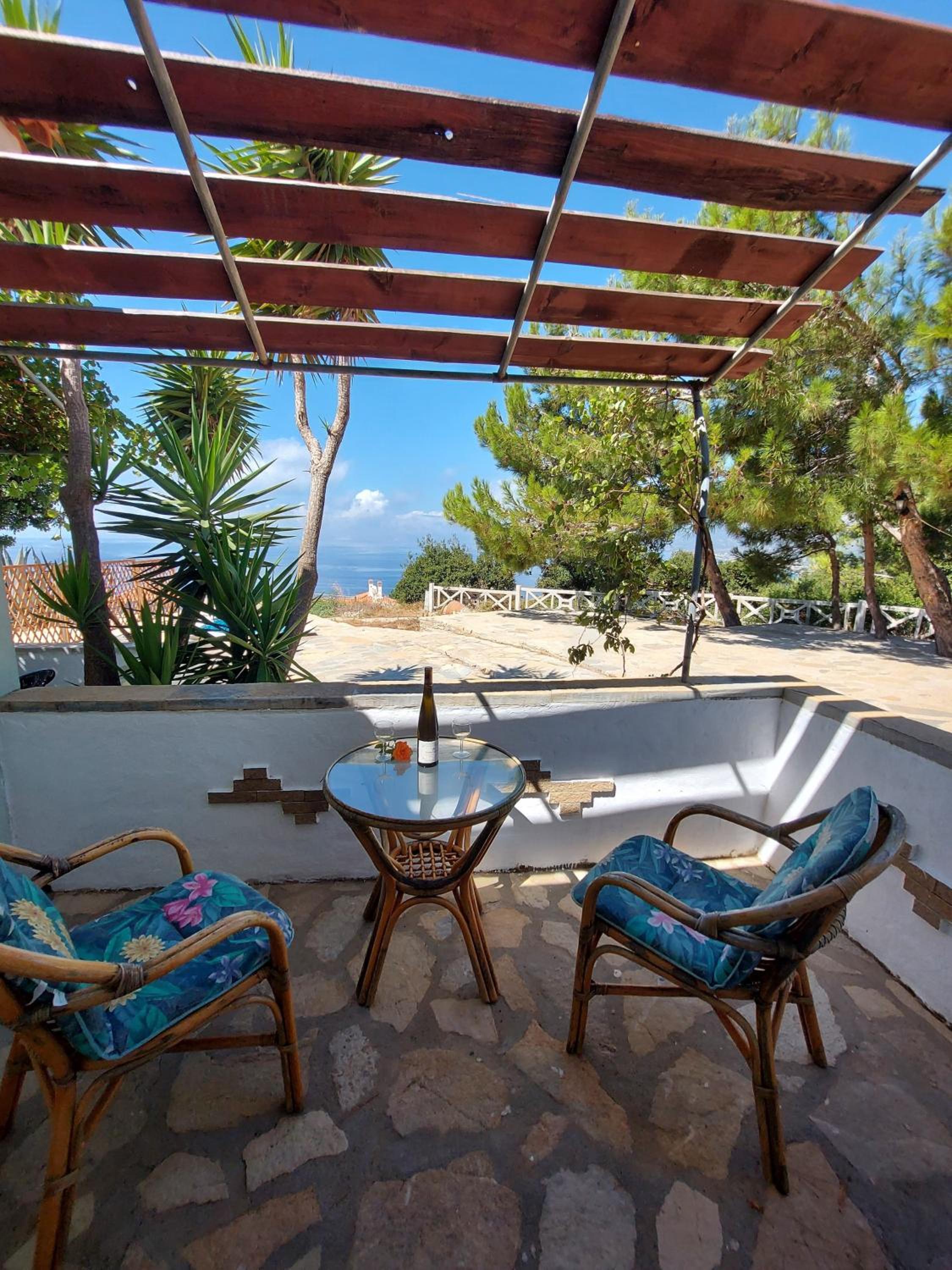 Apartment 800m from Koumeika, Samos
