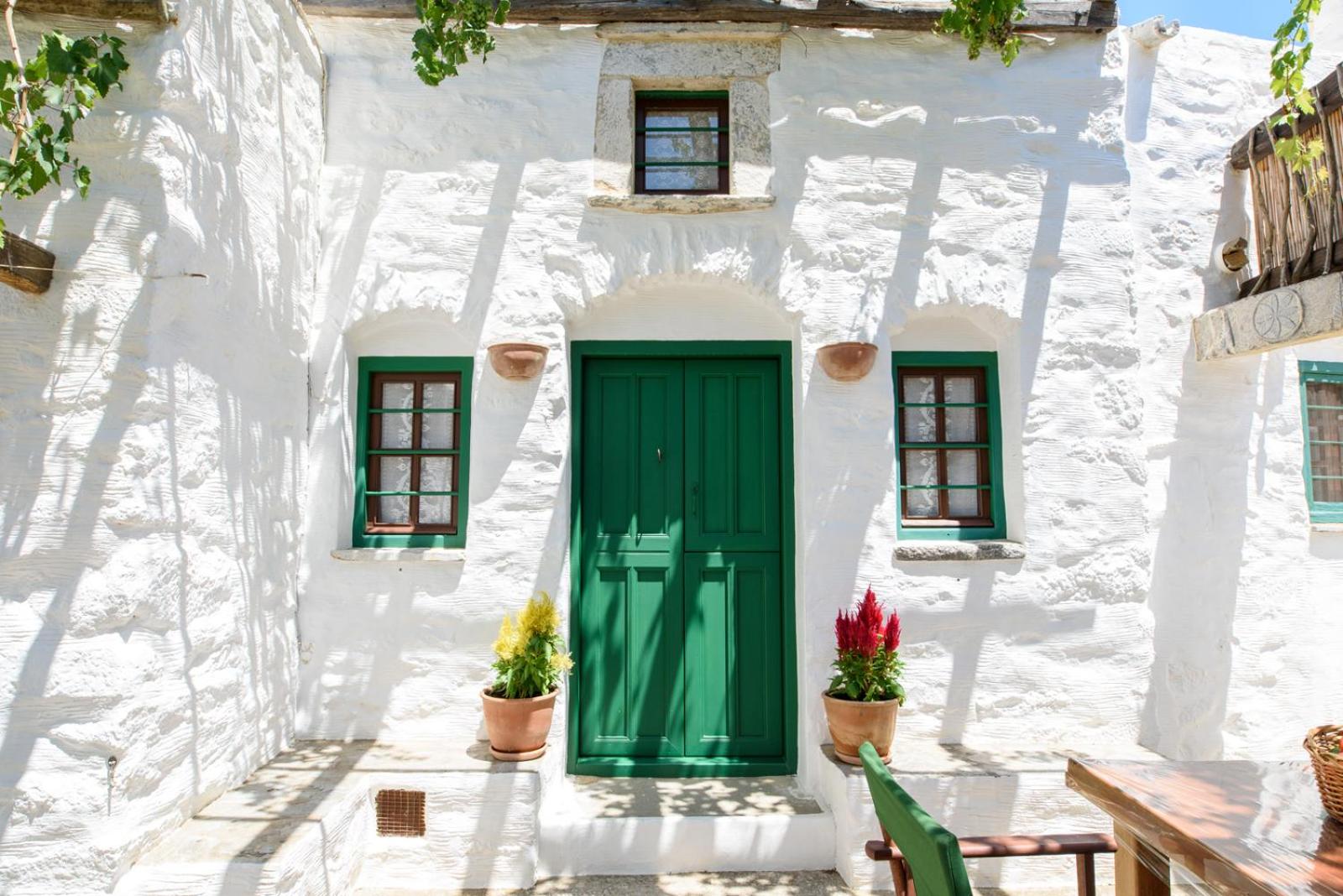 Itonia House