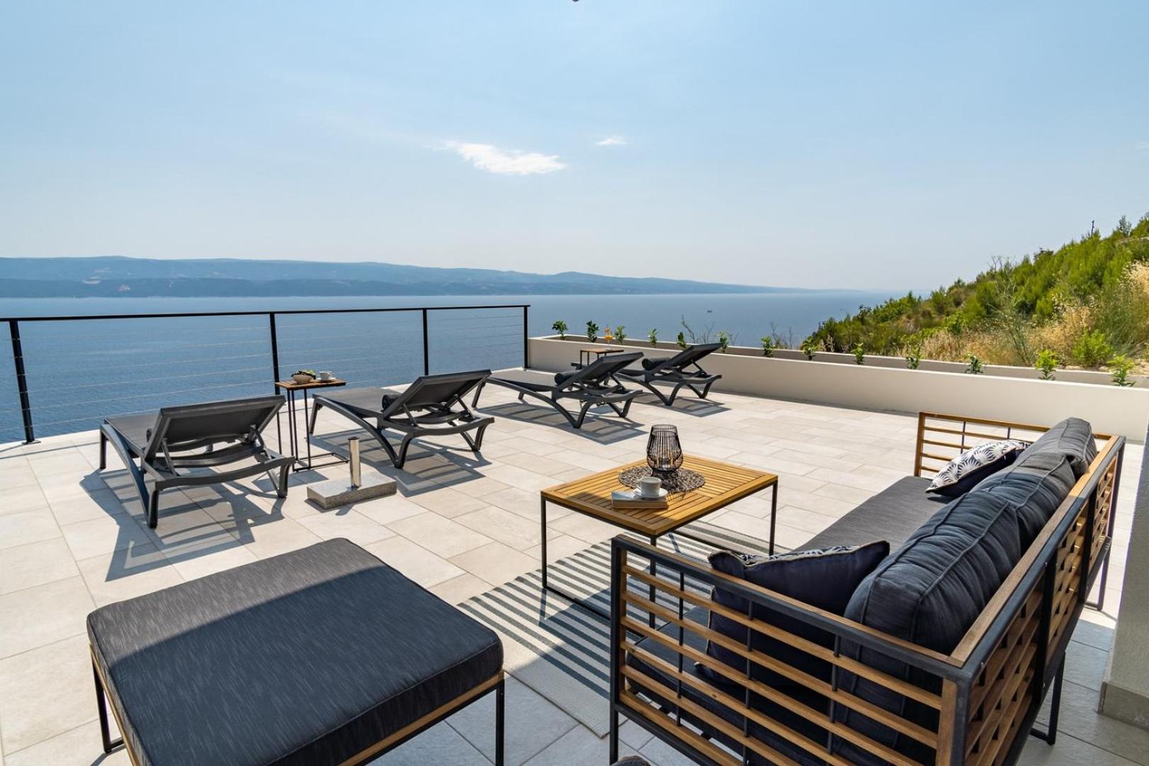 Seaview Villa Marila with a private pool with hydromassage, 3 en suite bedrooms, 1km from beach view 4