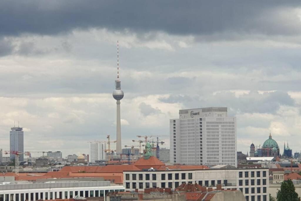 1 Zimmer Apartment über den Wolken photo 4