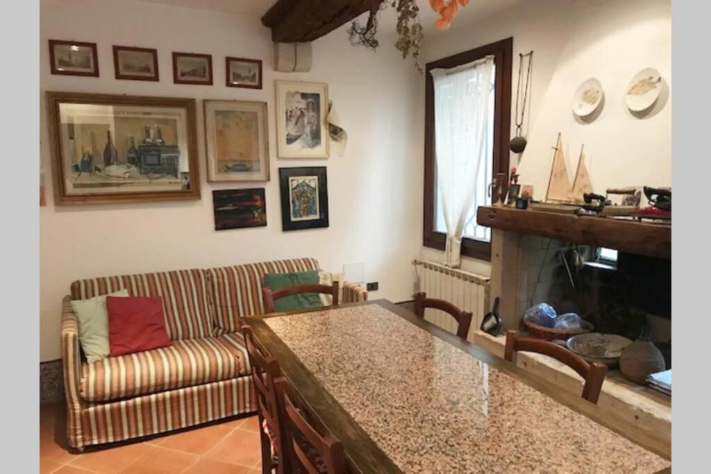 Appartamento tipico con corte privata