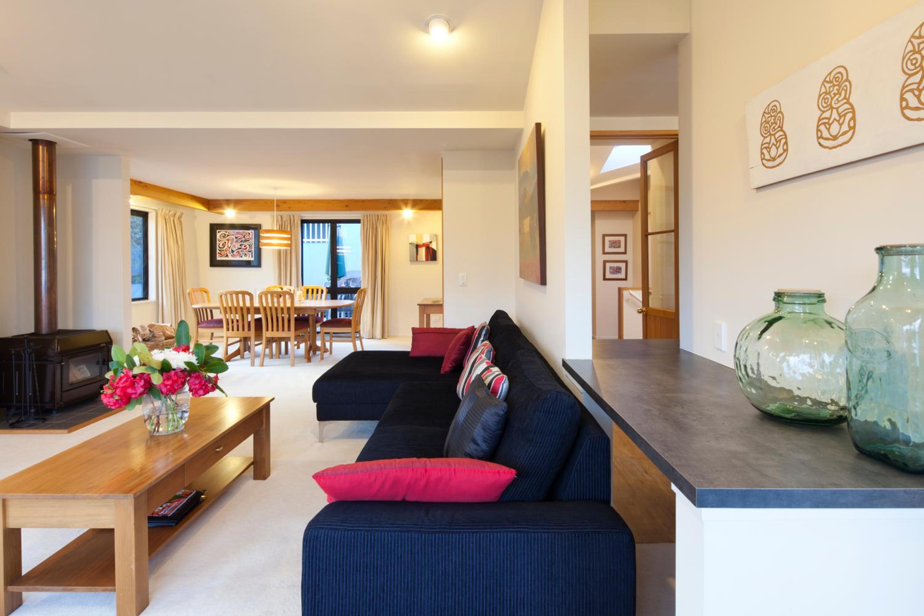 Spinnaker Bay Apartments