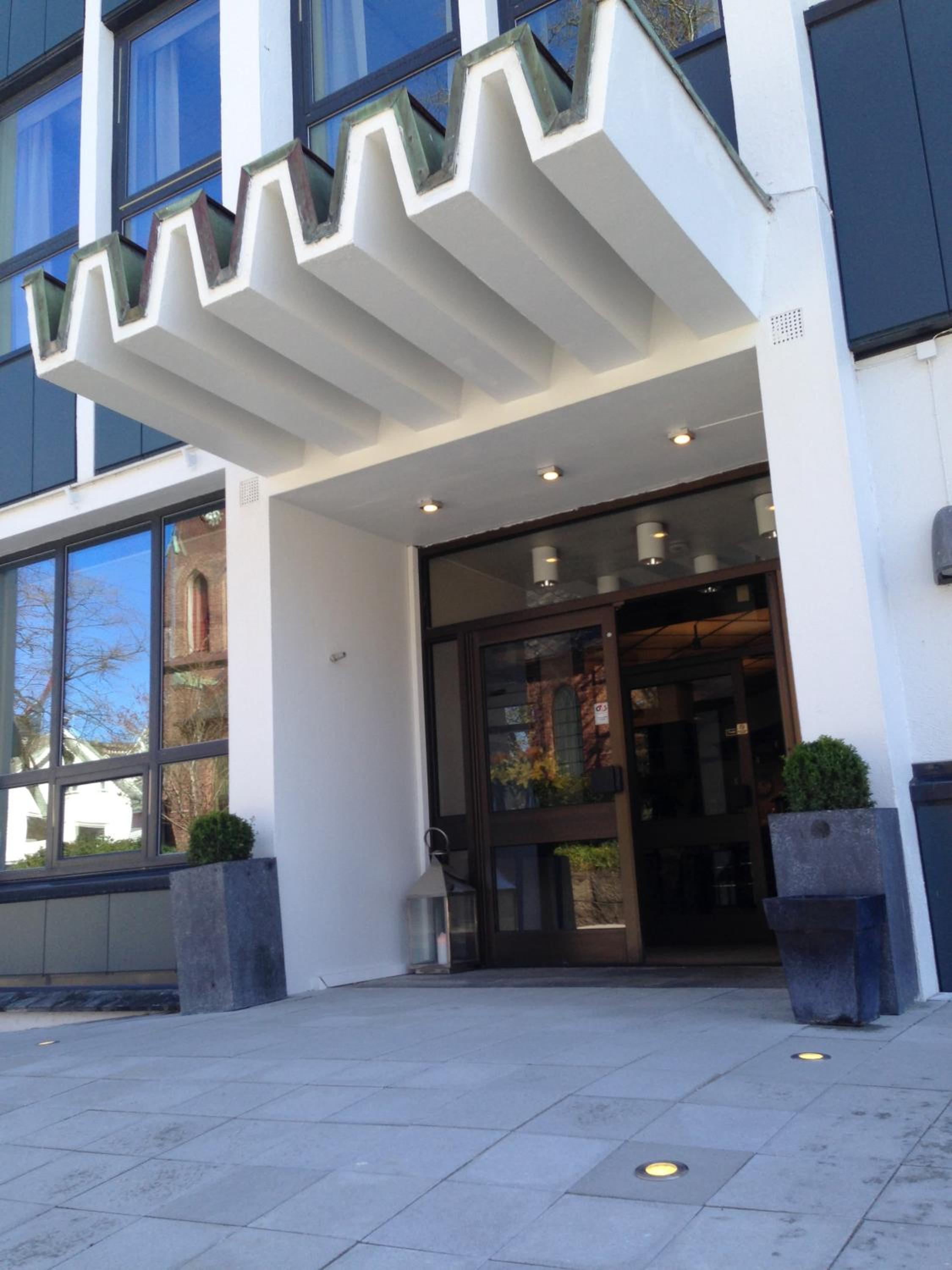 Sandnes Vacations - Hotel Sverre - Property Image 8