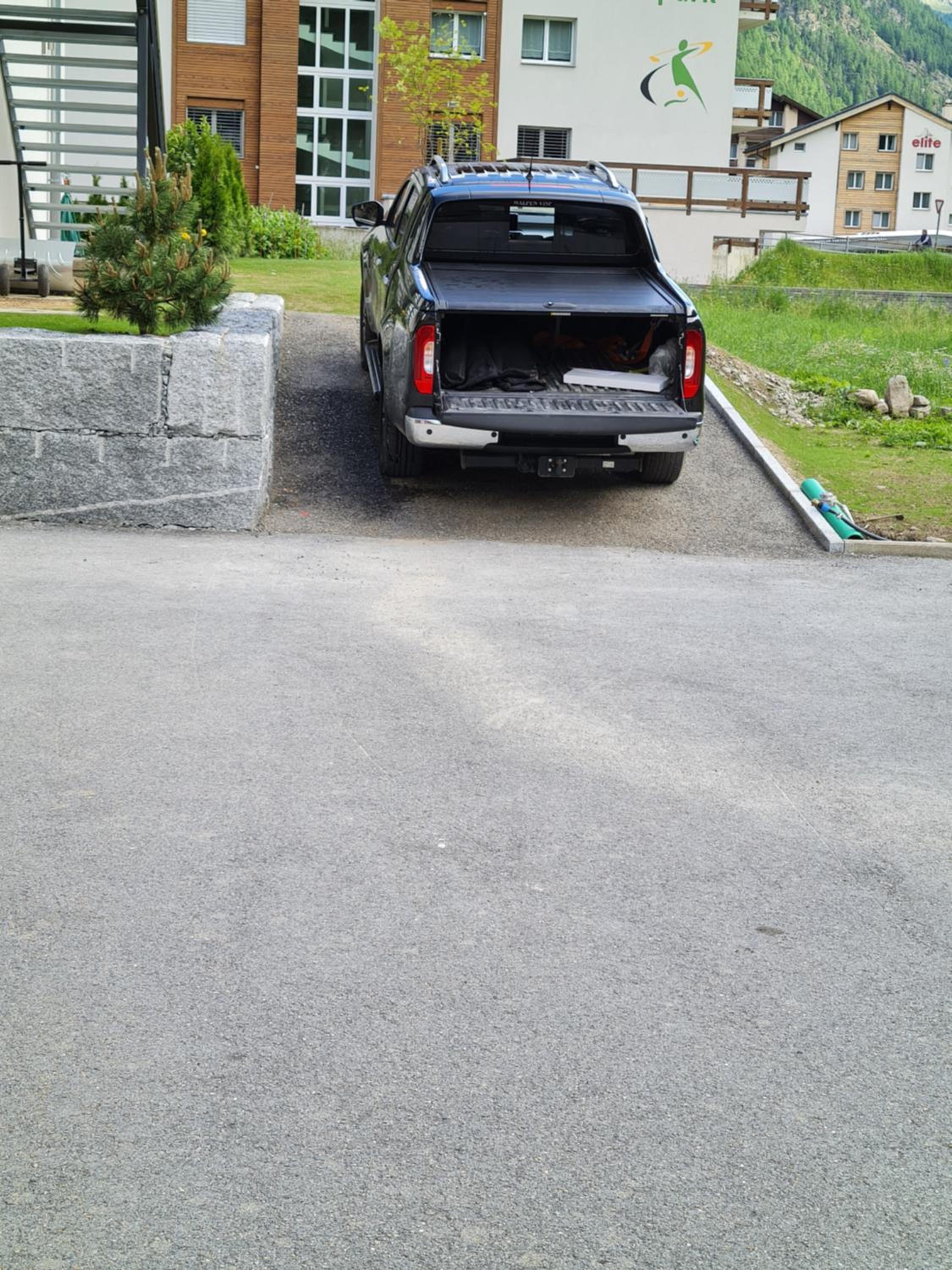 Photo 37