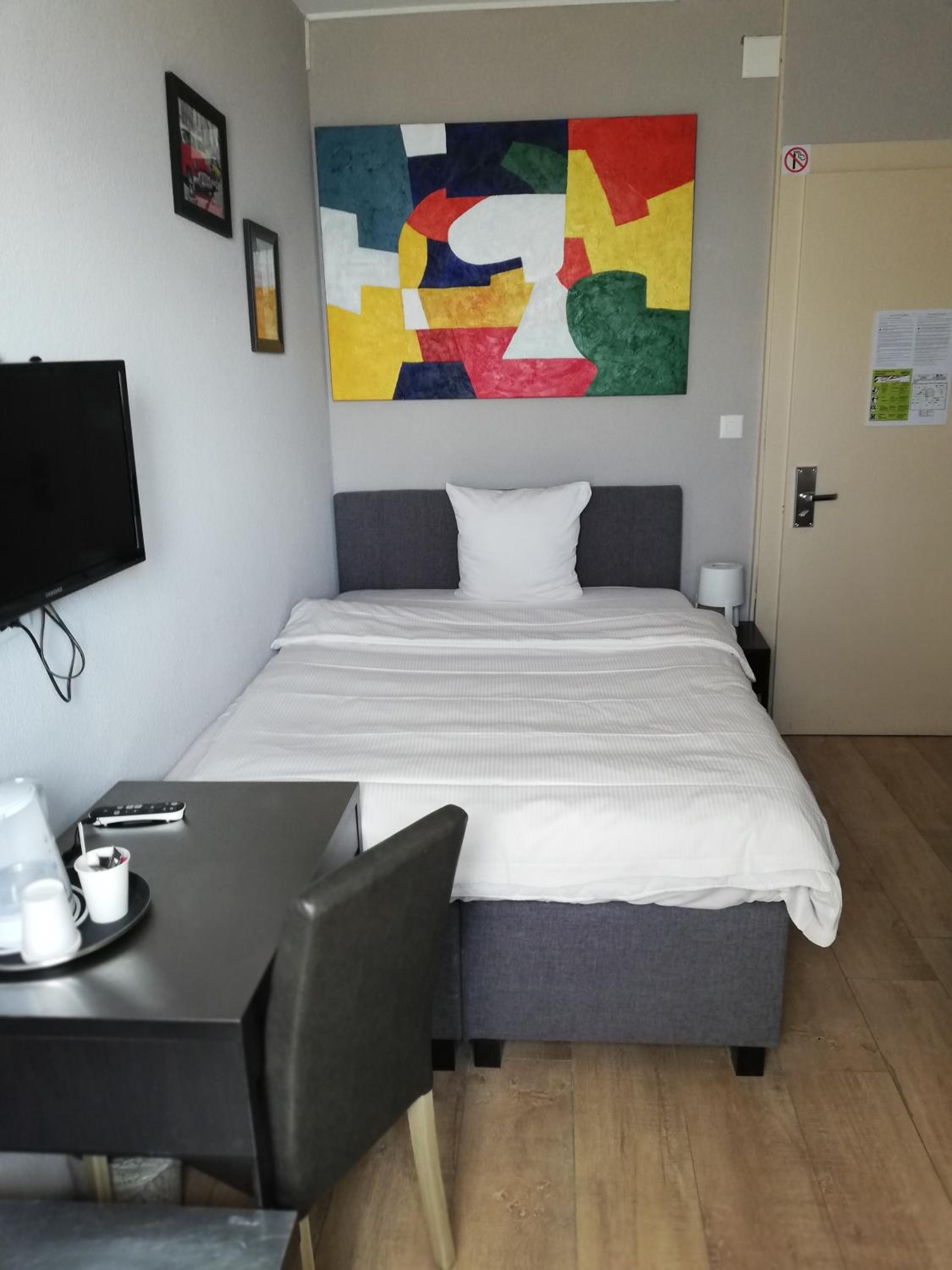 Montreux Vacations - Hotel Parc  Lac - Property Image 3