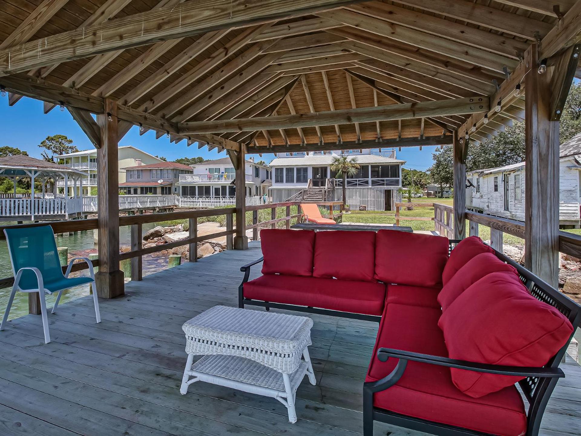 Riverlodge Lower