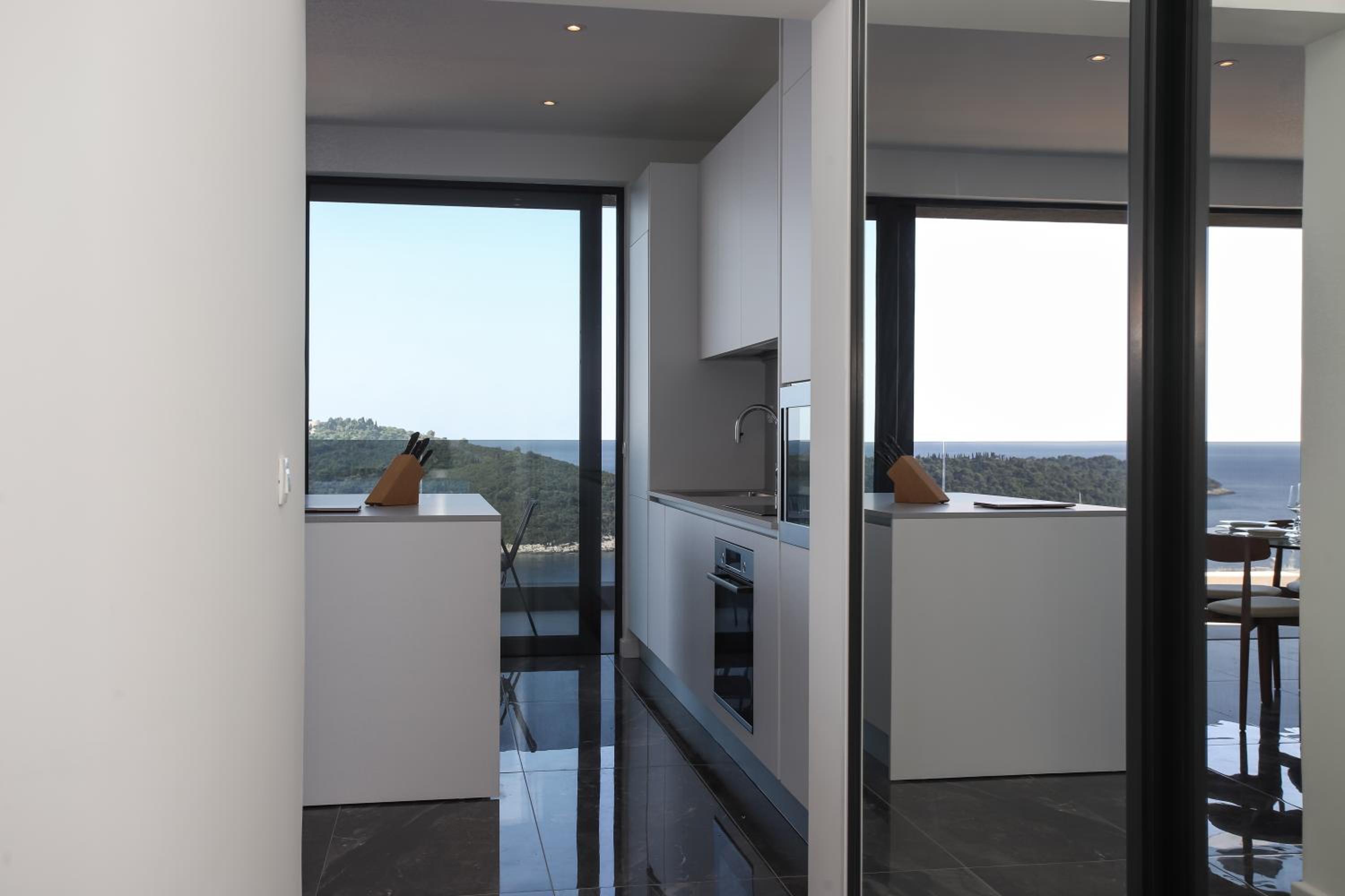 New&Luxury Apartment with an Outstanding View - Bombii Blue