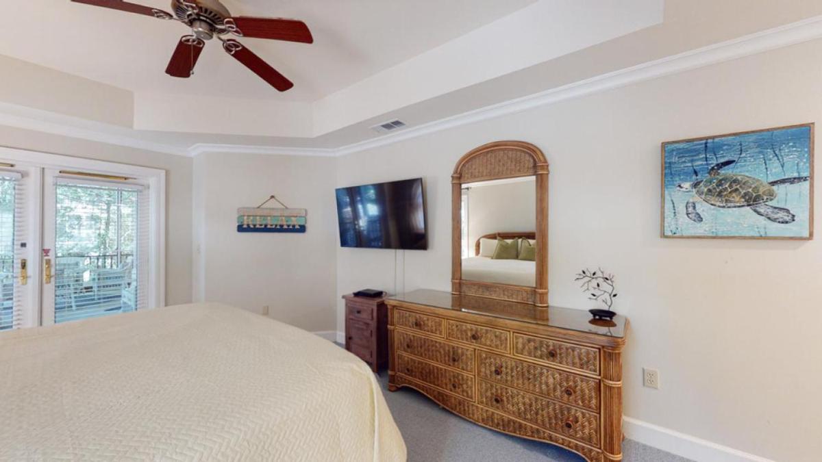 8117 Wendover Dunes view 2