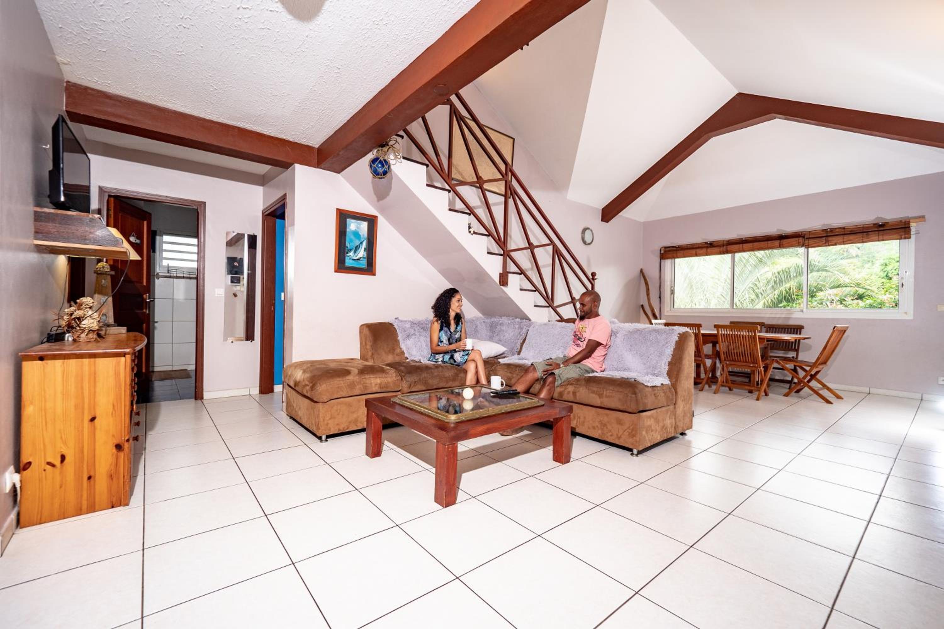 Hotel Les Gites De Robinson - Image 1