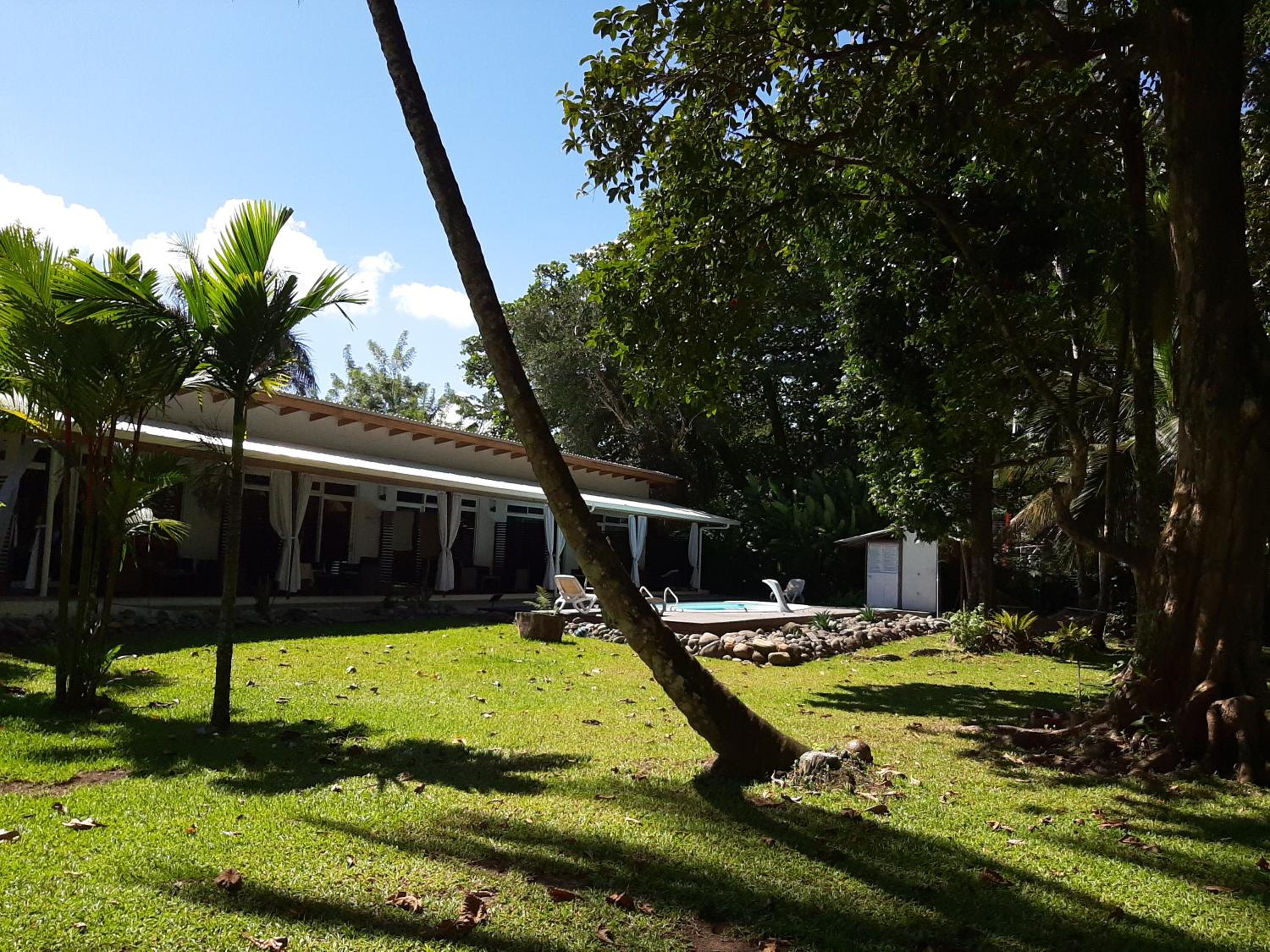 Cahuita Inn