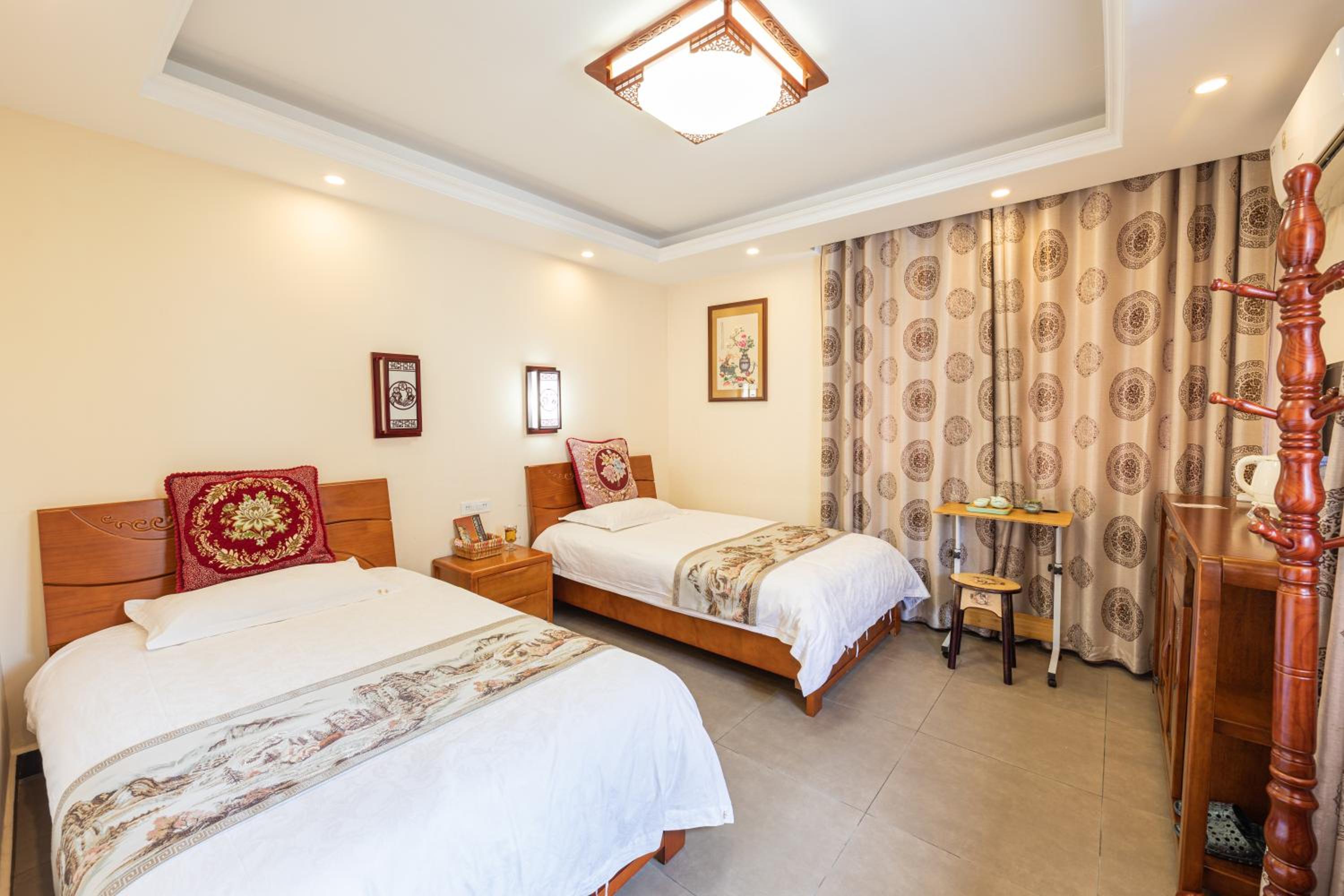 Junshe Boutique Guest House-Complementary pick up servie for a 3-night stay in a deluxe room