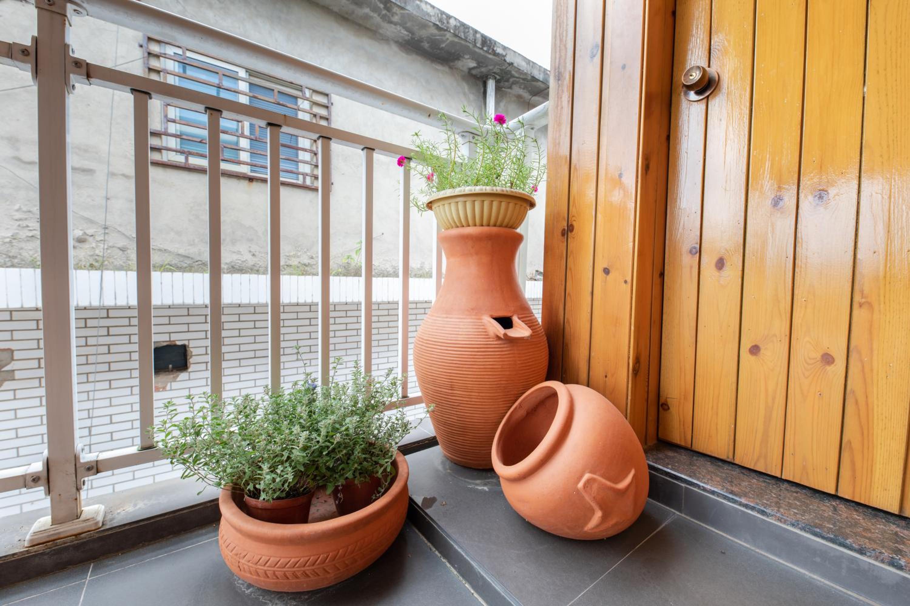 Junshe Boutique Guest House-Complementary pick up servie for a 3-night stay in a deluxe room