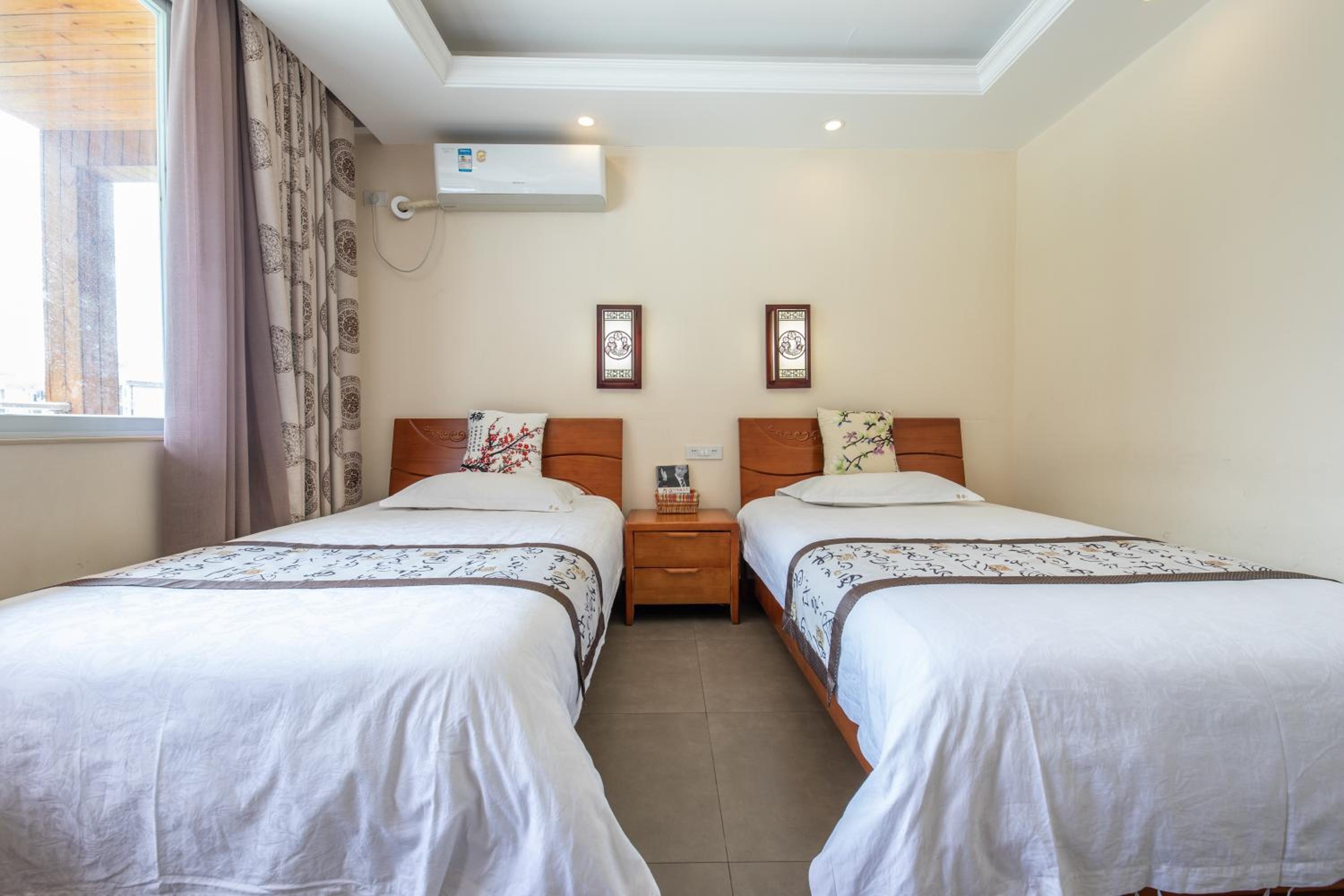 Junshe Boutique Guest House-Complementary pick up servie for a 3-night stay in a deluxe room