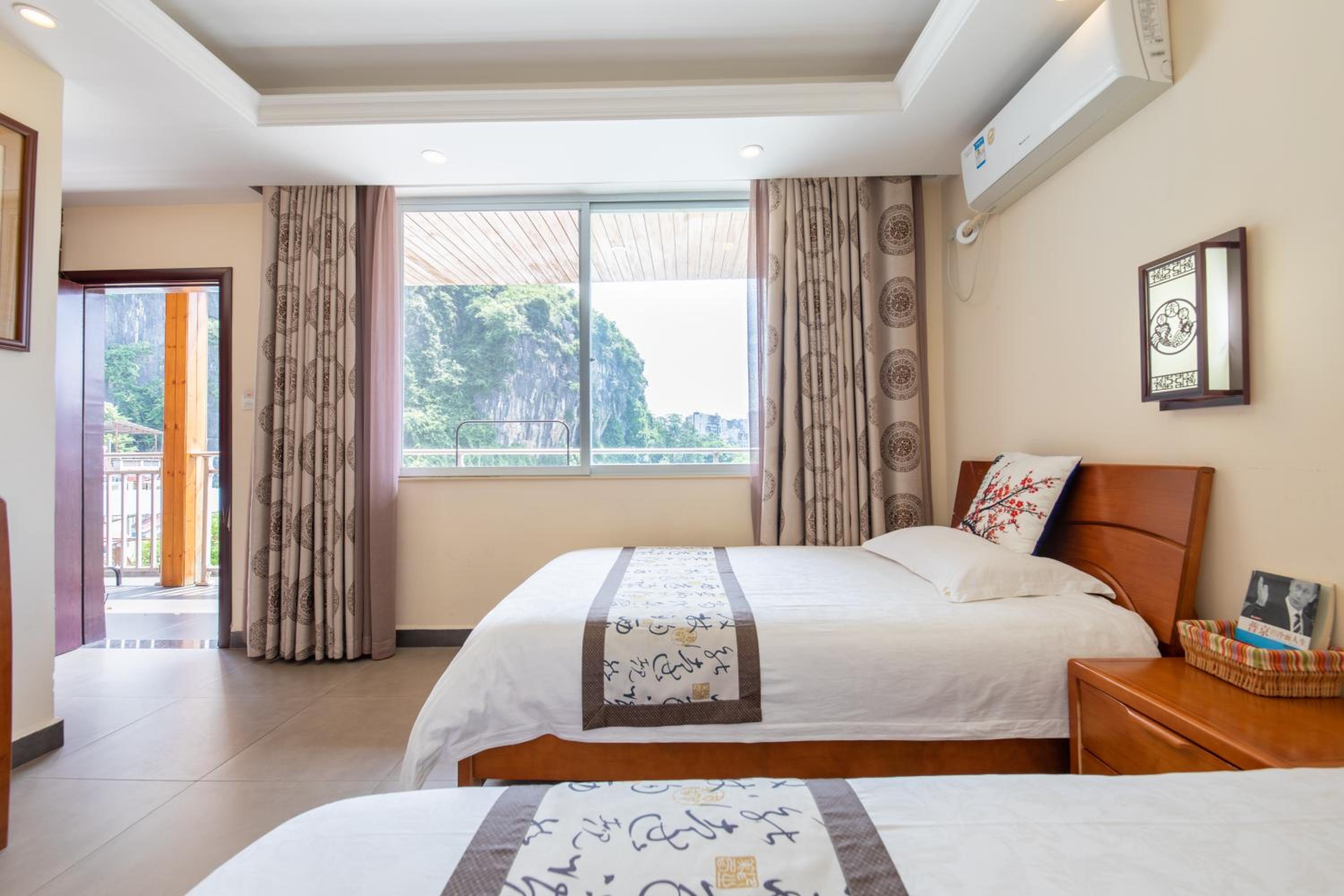 Junshe Boutique Guest House-Complementary pick up servie for a 3-night stay in a deluxe room