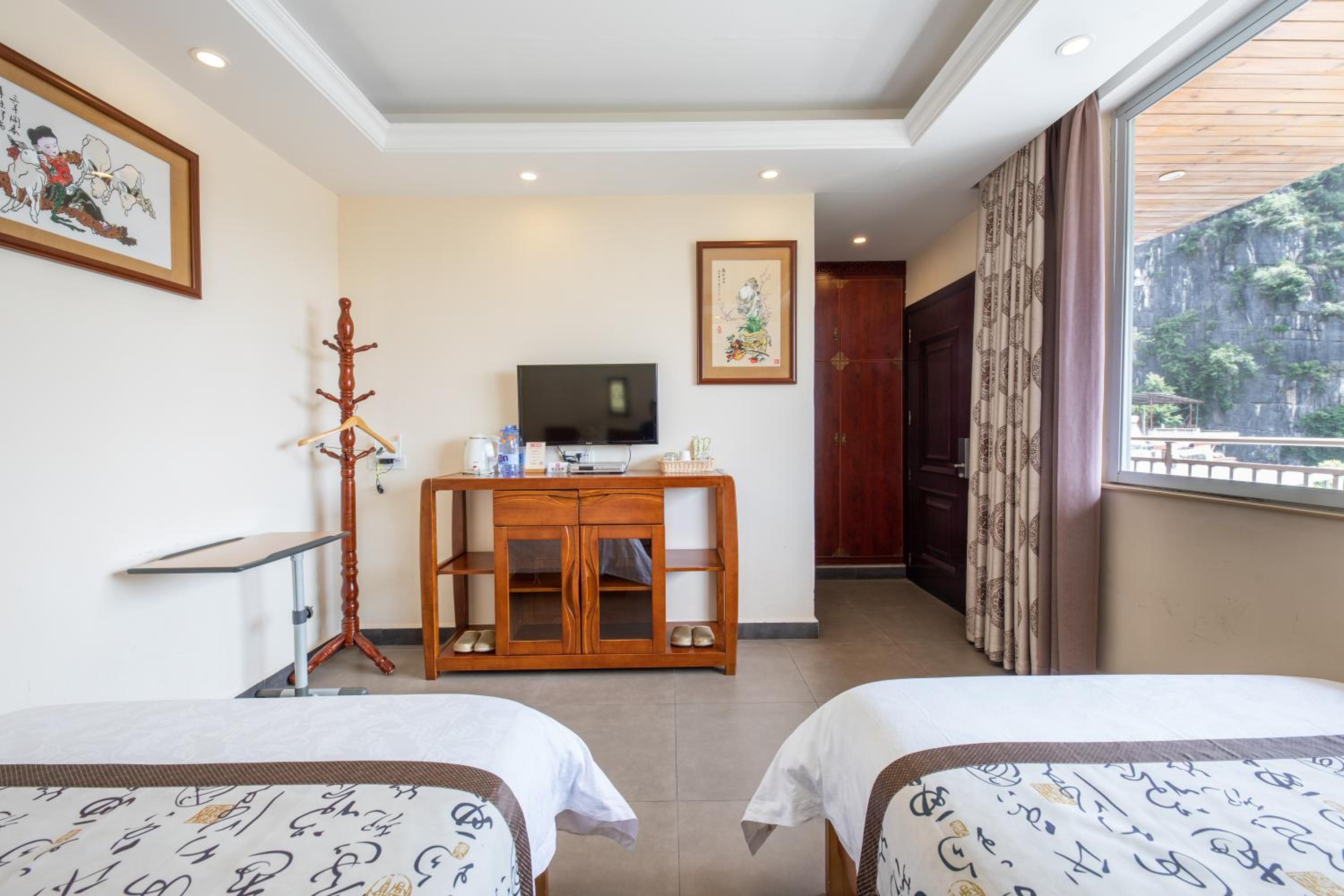 Junshe Boutique Guest House-Complementary pick up servie for a 3-night stay in a deluxe room