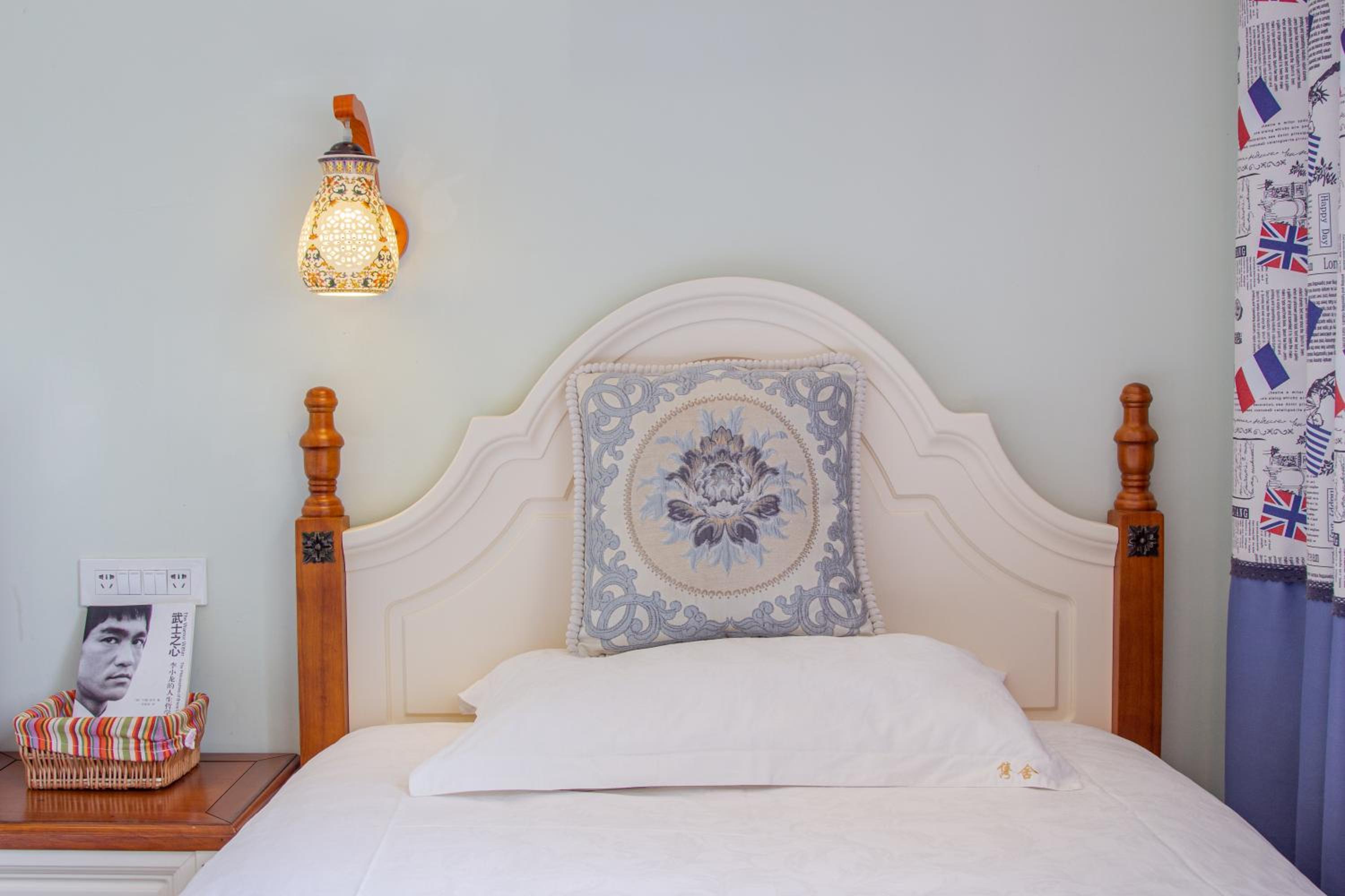 Junshe Boutique Guest House-Complementary pick up servie for a 3-night stay in a deluxe room
