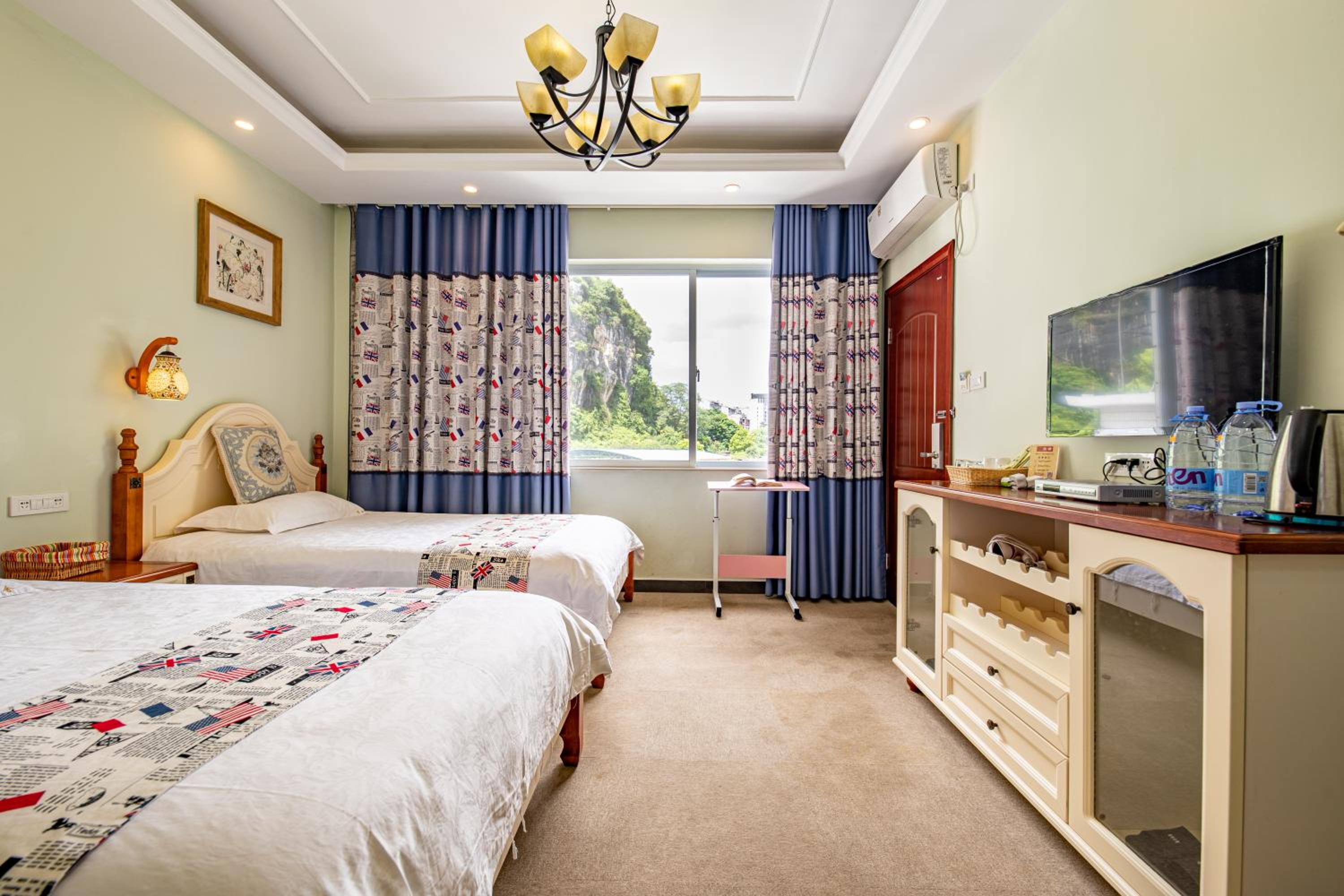 Junshe Boutique Guest House-Complementary pick up servie for a 3-night stay in a deluxe room