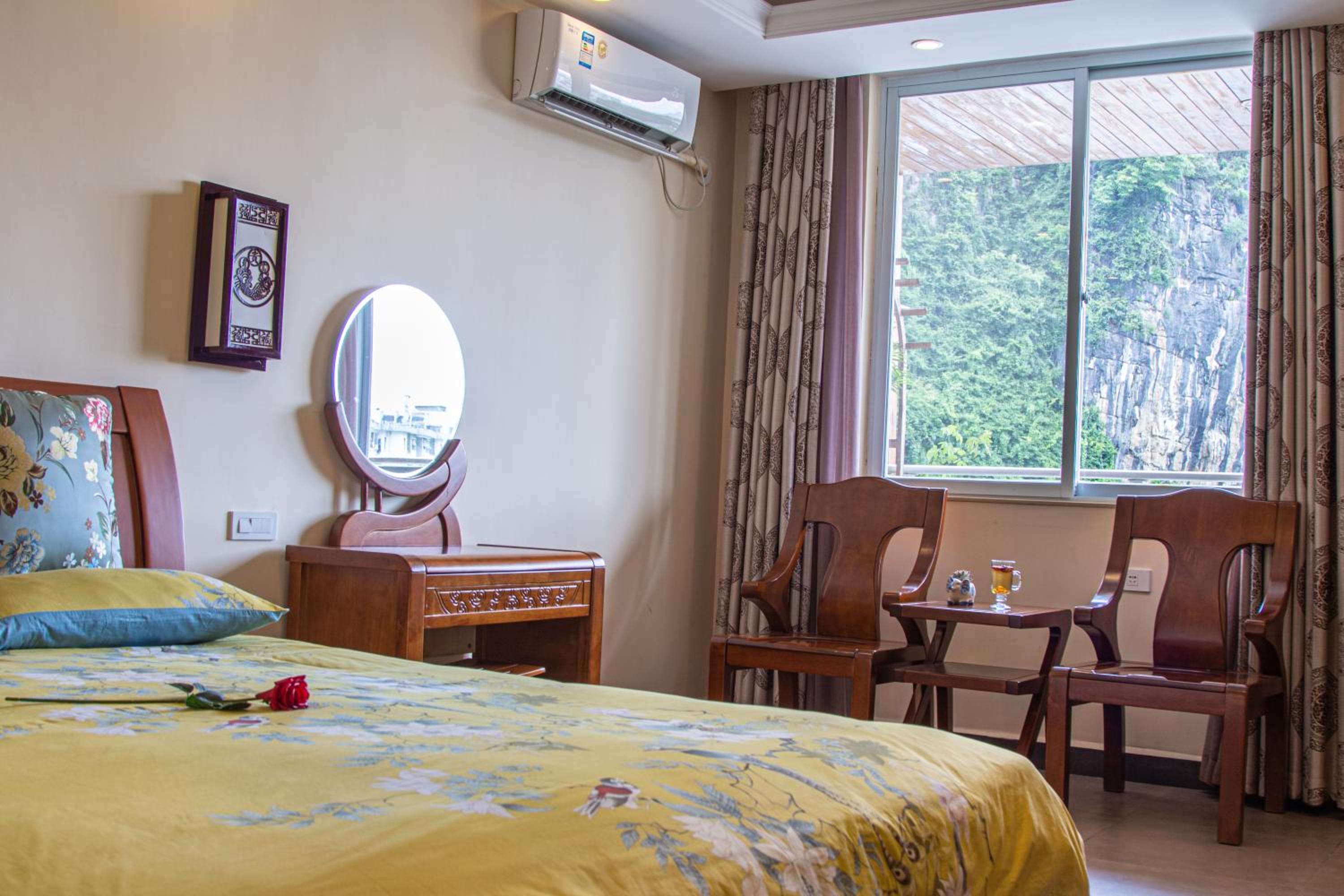 Junshe Boutique Guest House-Complementary pick up servie for a 3-night stay in a deluxe room