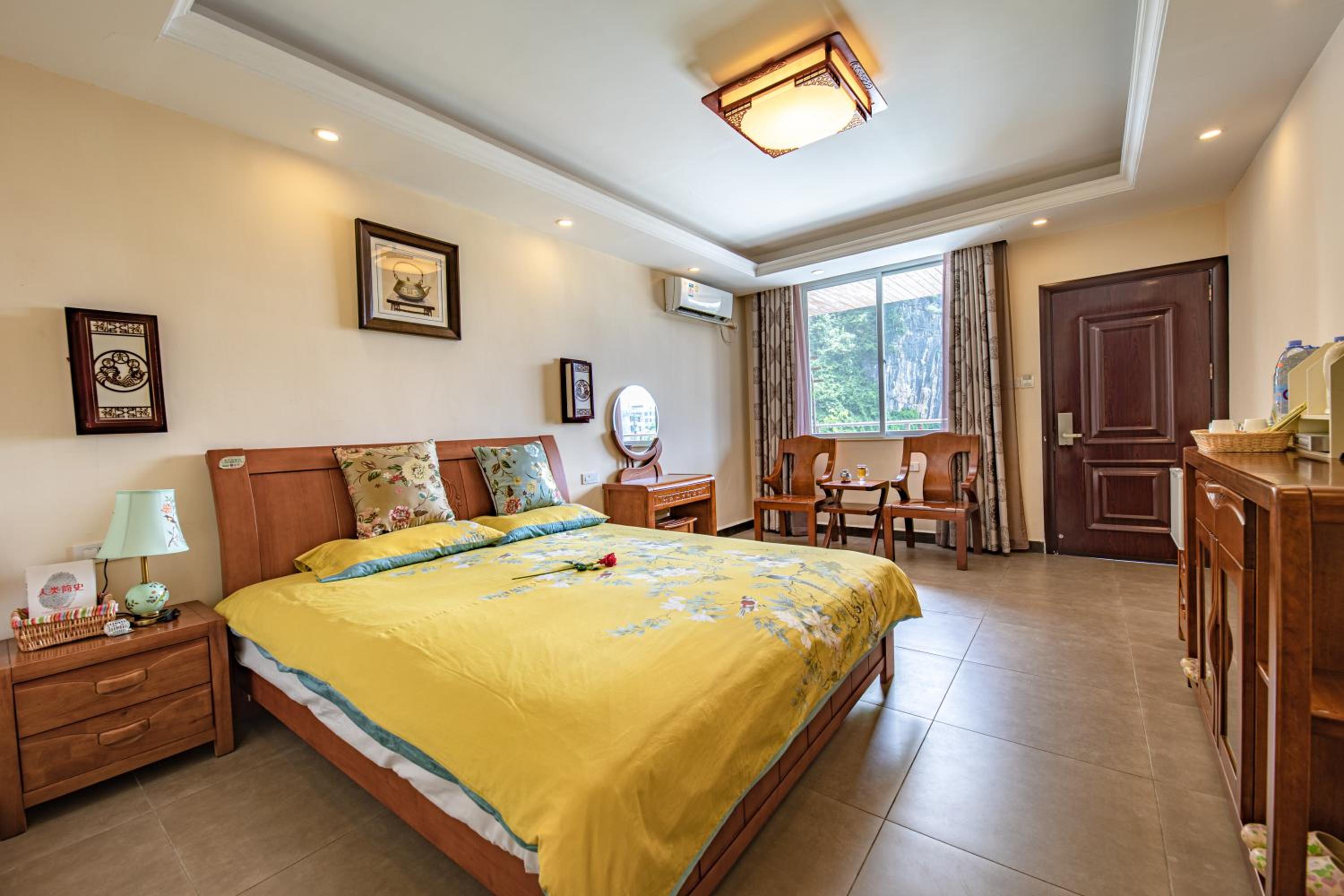 Junshe Boutique Guest House-Complementary pick up servie for a 3-night stay in a deluxe room