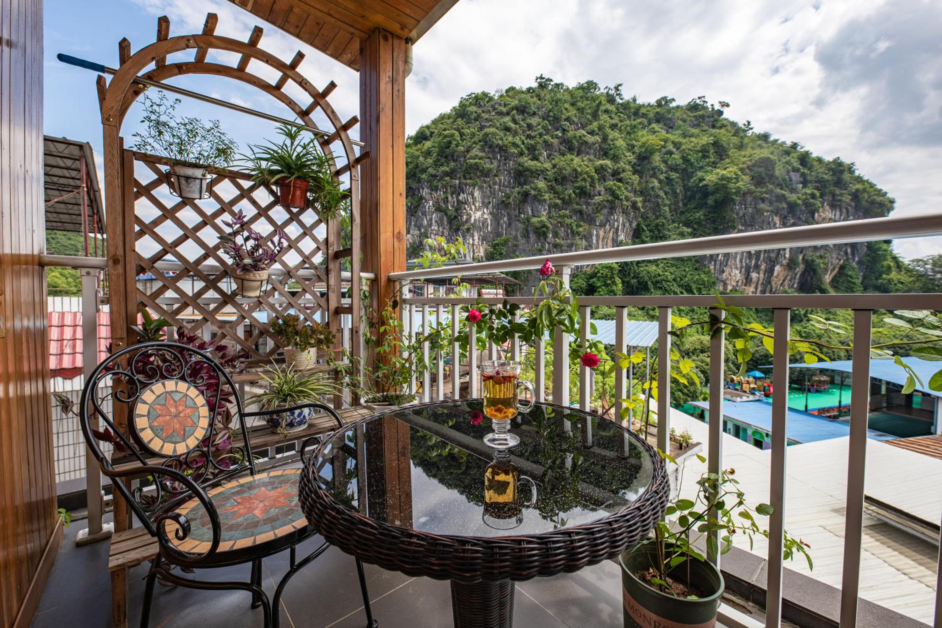 Junshe Boutique Guest House-Complementary pick up servie for a 3-night stay in a deluxe room