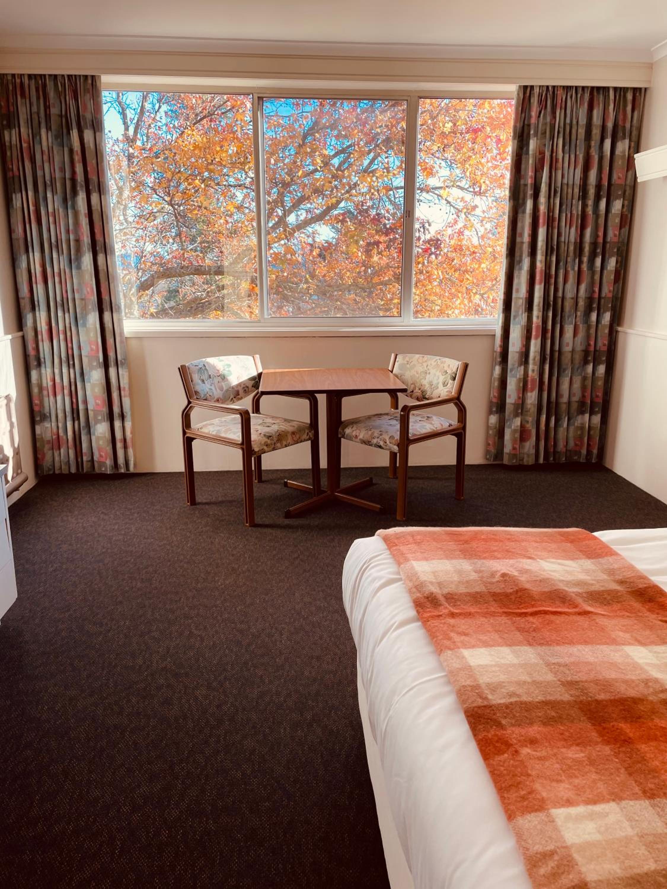 Parklane Motel
