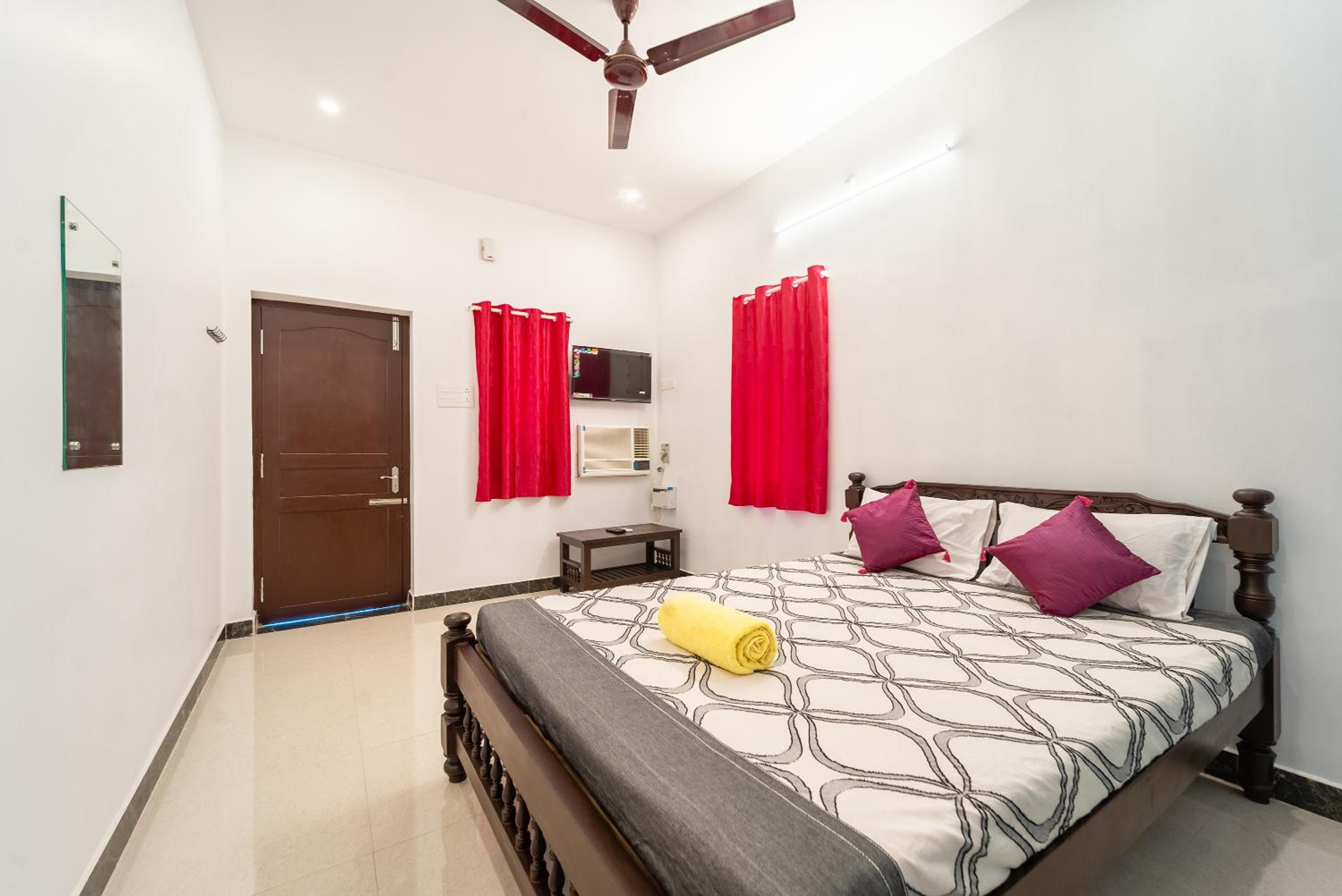 Pavisha Farm House Swimming Pool view 5