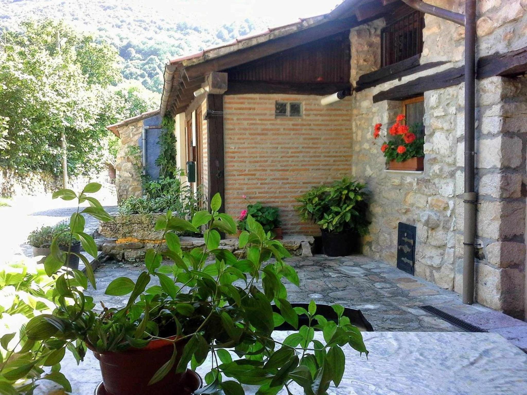 Apartamentos Rurales La Tablá