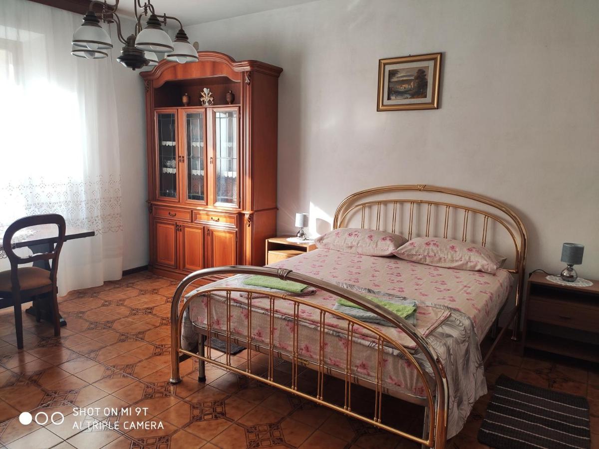 Apartment Via Montenegro view 3
