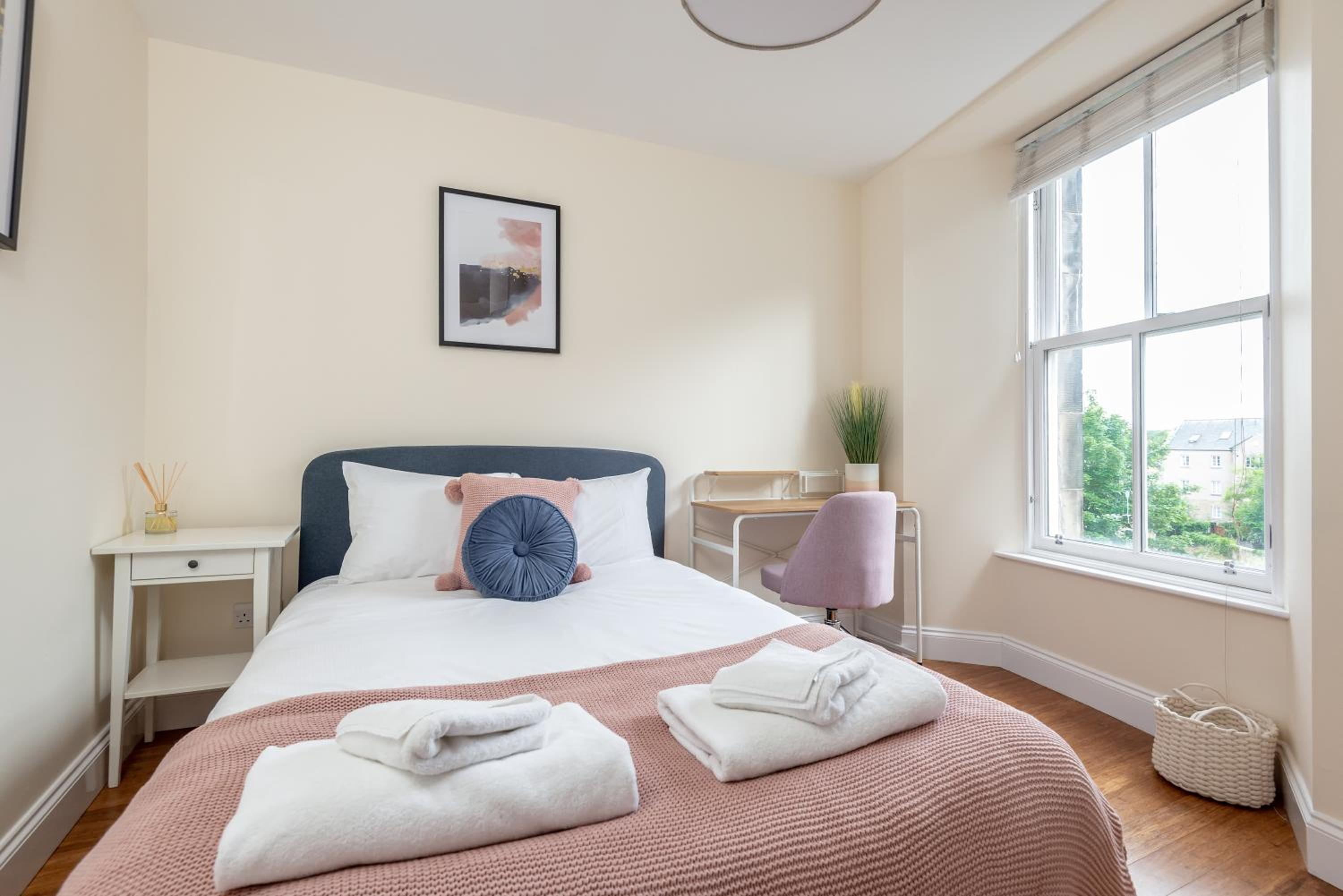 Skye Sands - Alexandra Loft view 4