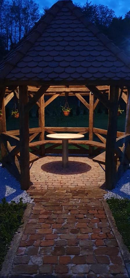 Photo 44