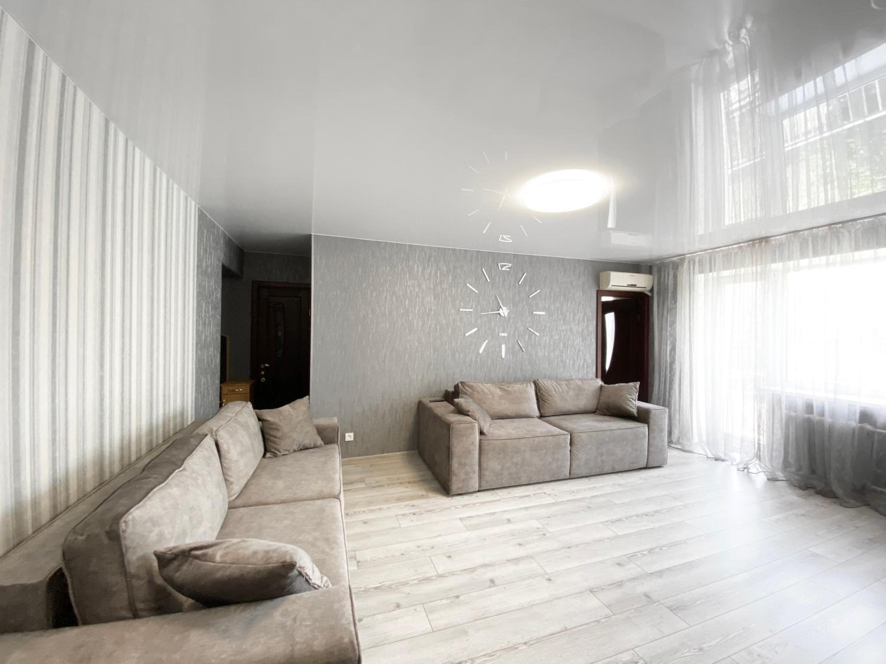2-bedroom Lux Most City Area Nebereznaya Riv'era view 4