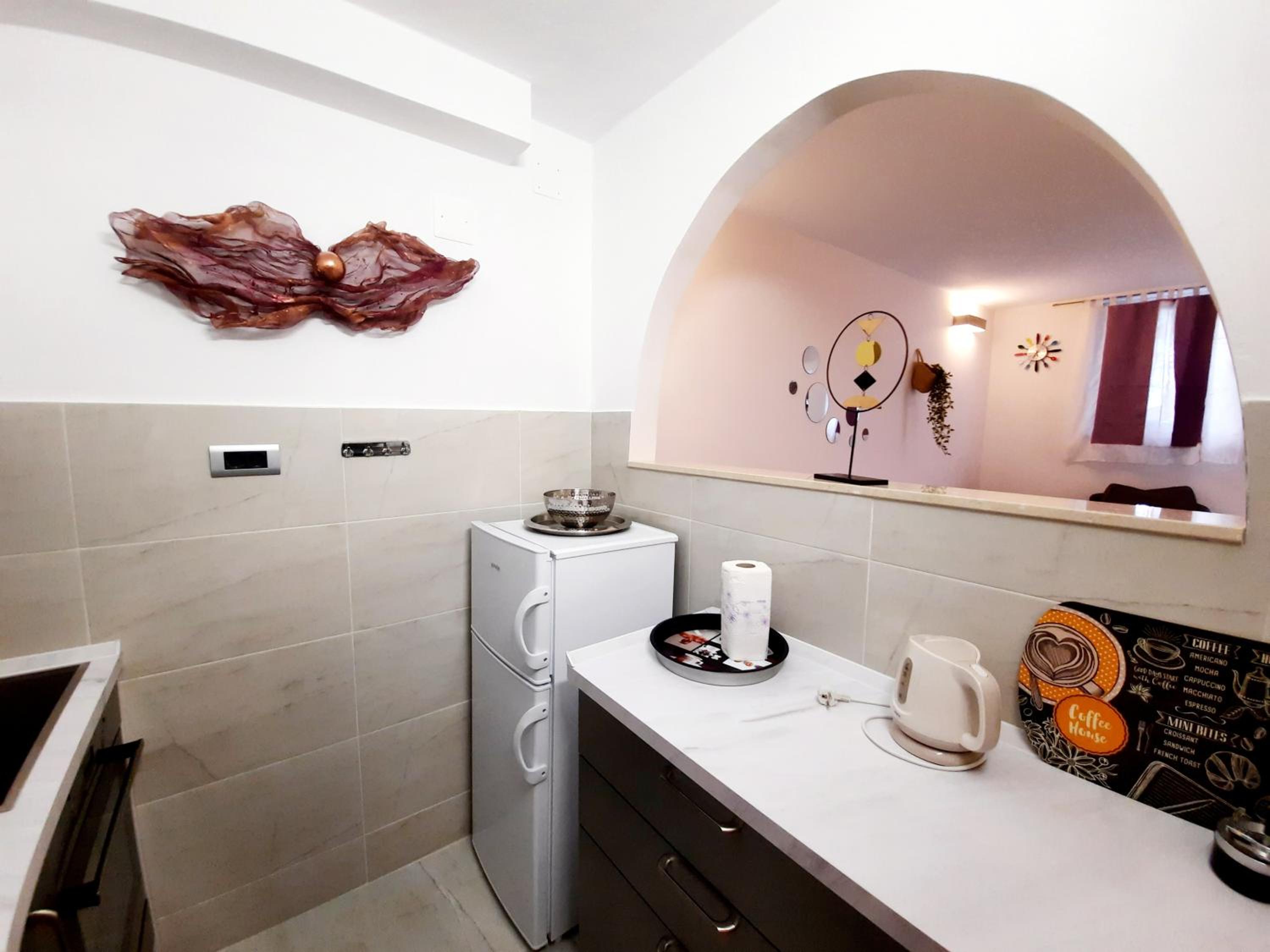 Split Symphony Garden: Modern, new Apartment (4+1), 5 min walk to ˝Firule˝ SAND BEACH, 12 min walk to CITY CENTER view 3