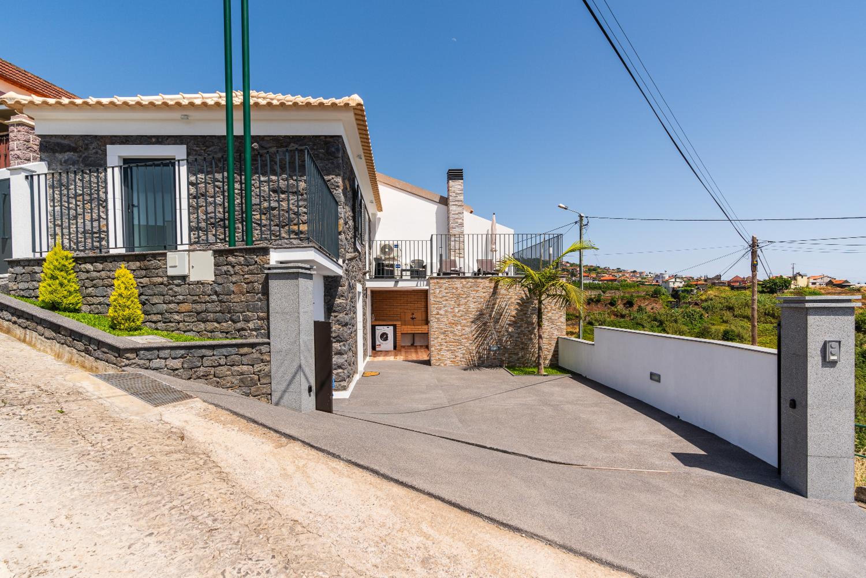 Casa Da Portada view 2
