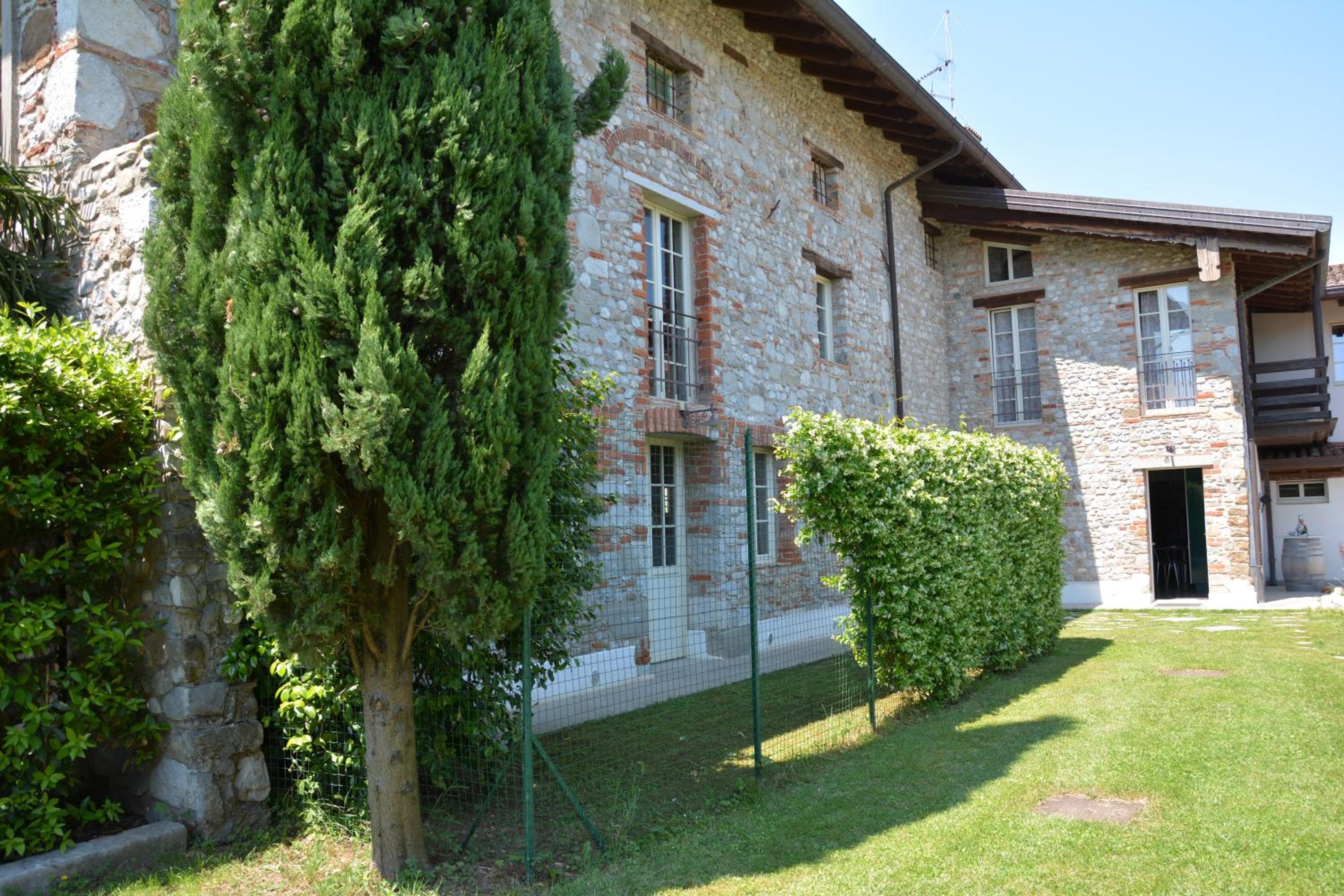 Photo 26