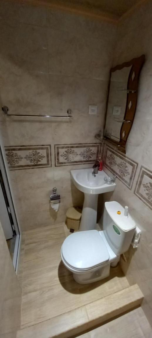 Serik & Geora Guesthouse
