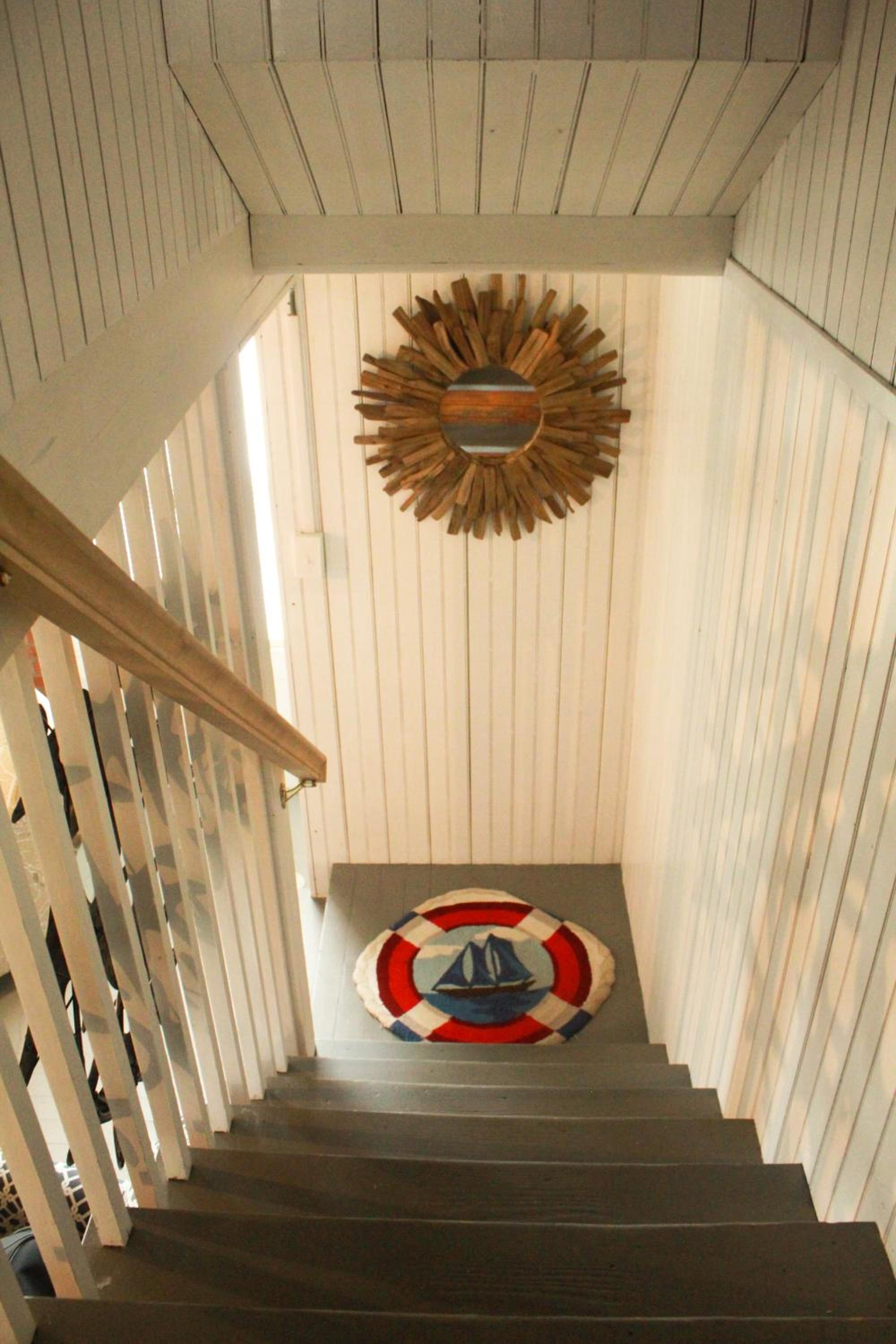 By The Sea Guests Bed & Breakfast and Suites