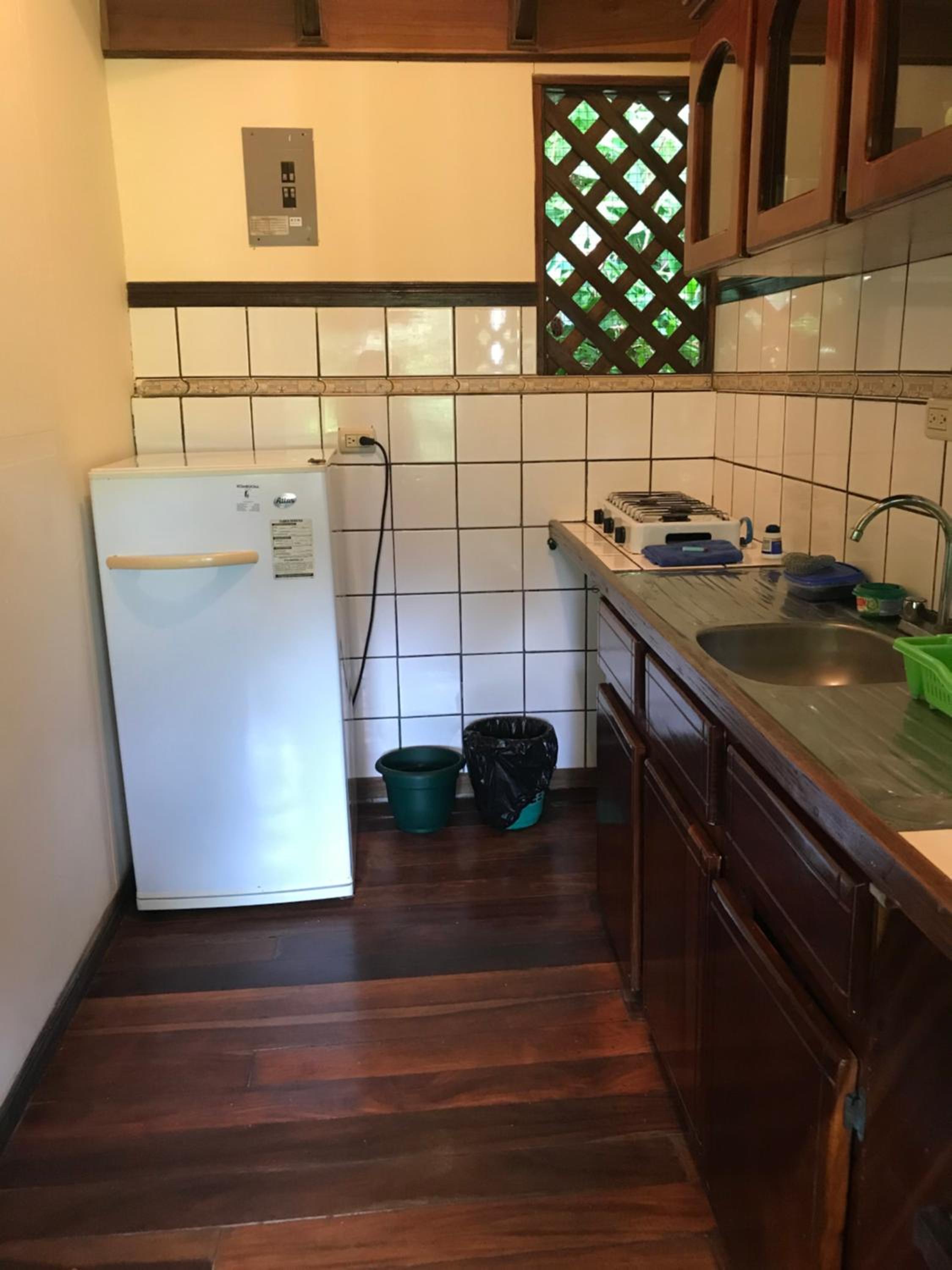 FLOR DE PARAISO BUNGALOWS