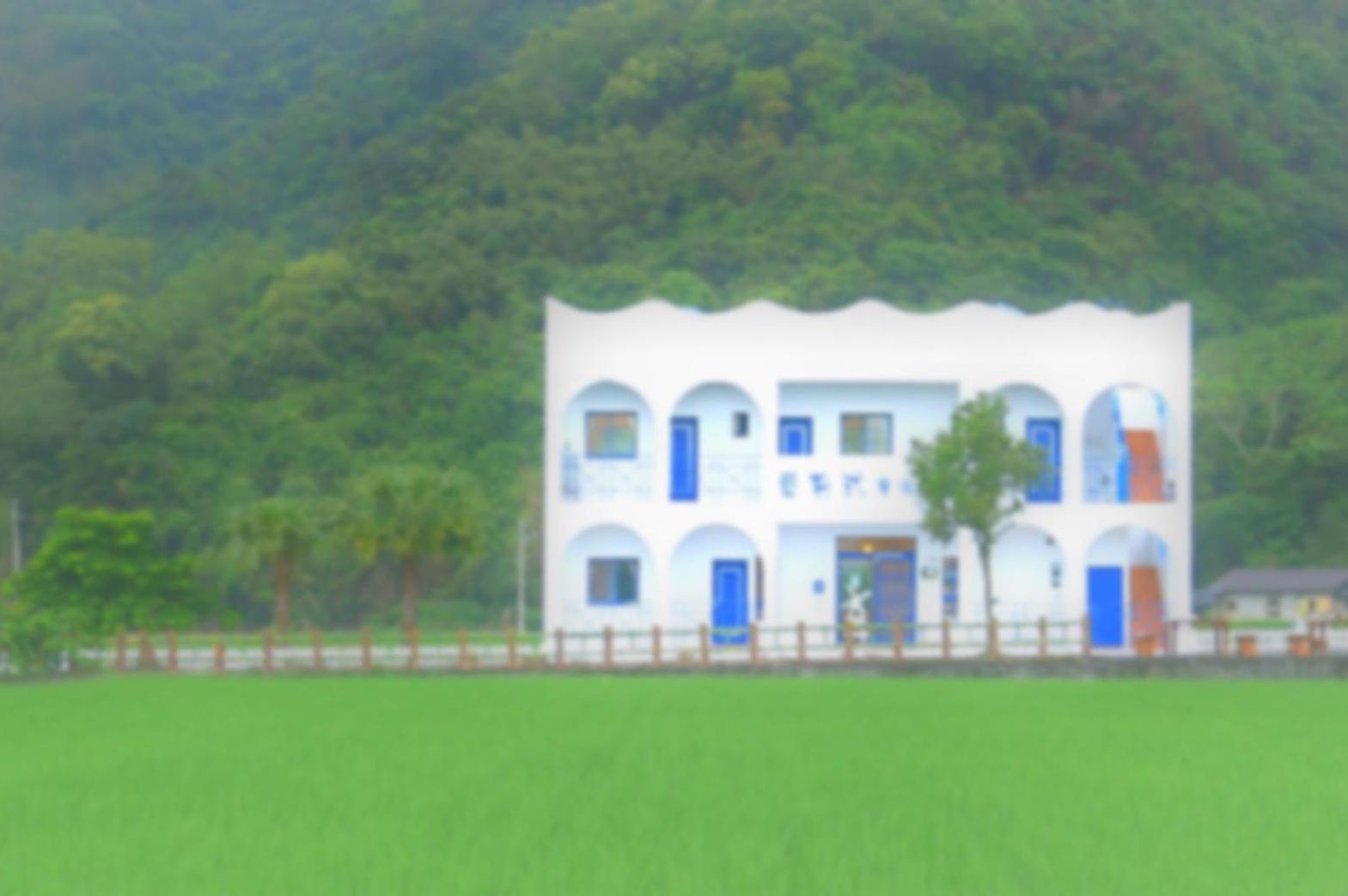 Blue and White Style Holiday B&B
