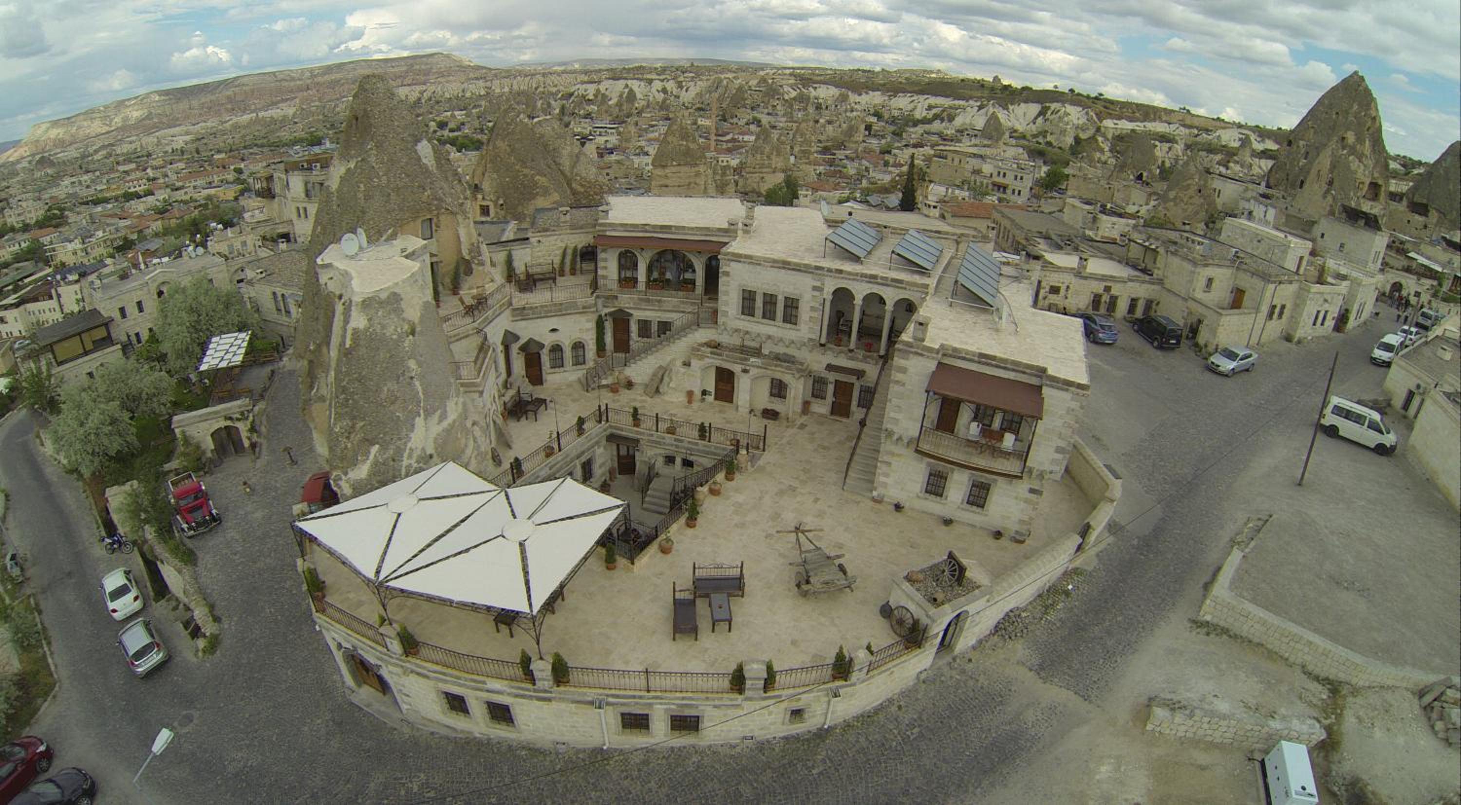 Harman Cave Hotel - Image 121