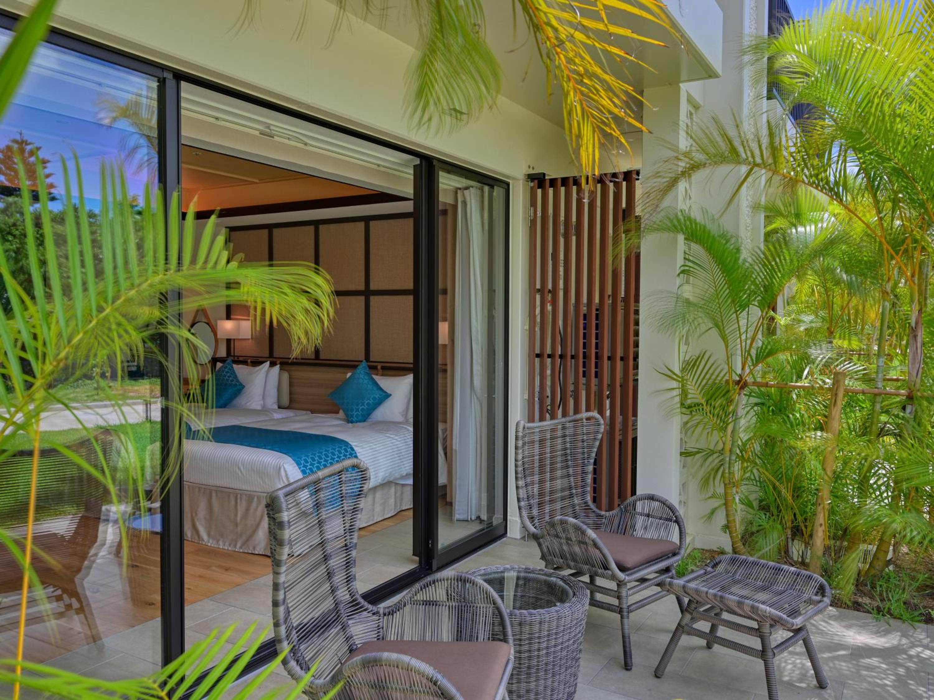 FUSAKI BEACH RESORT HOTEL & VILLAS