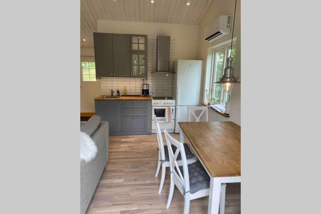 Cottage perfect for short time rent view 3