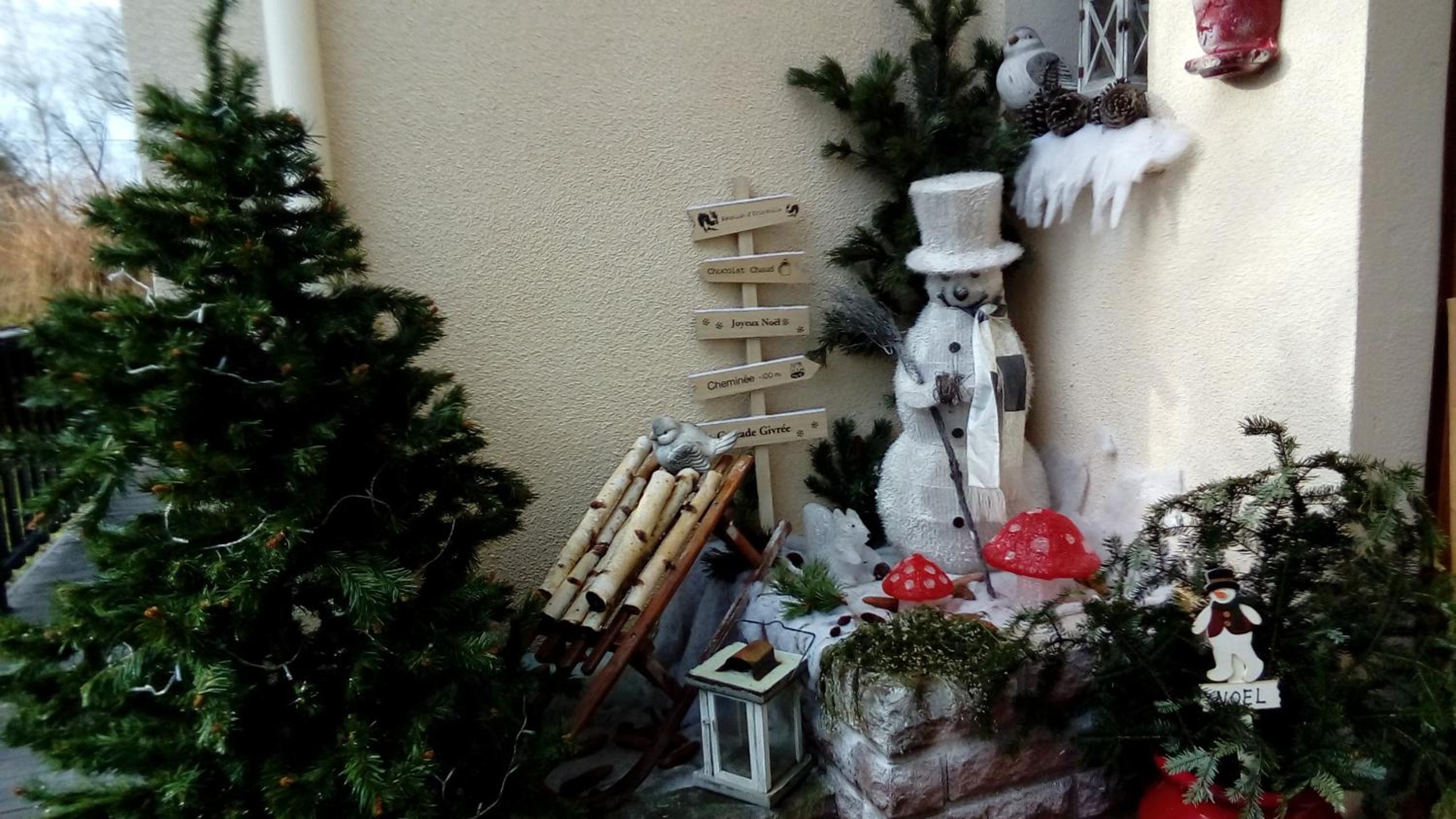Photo 9